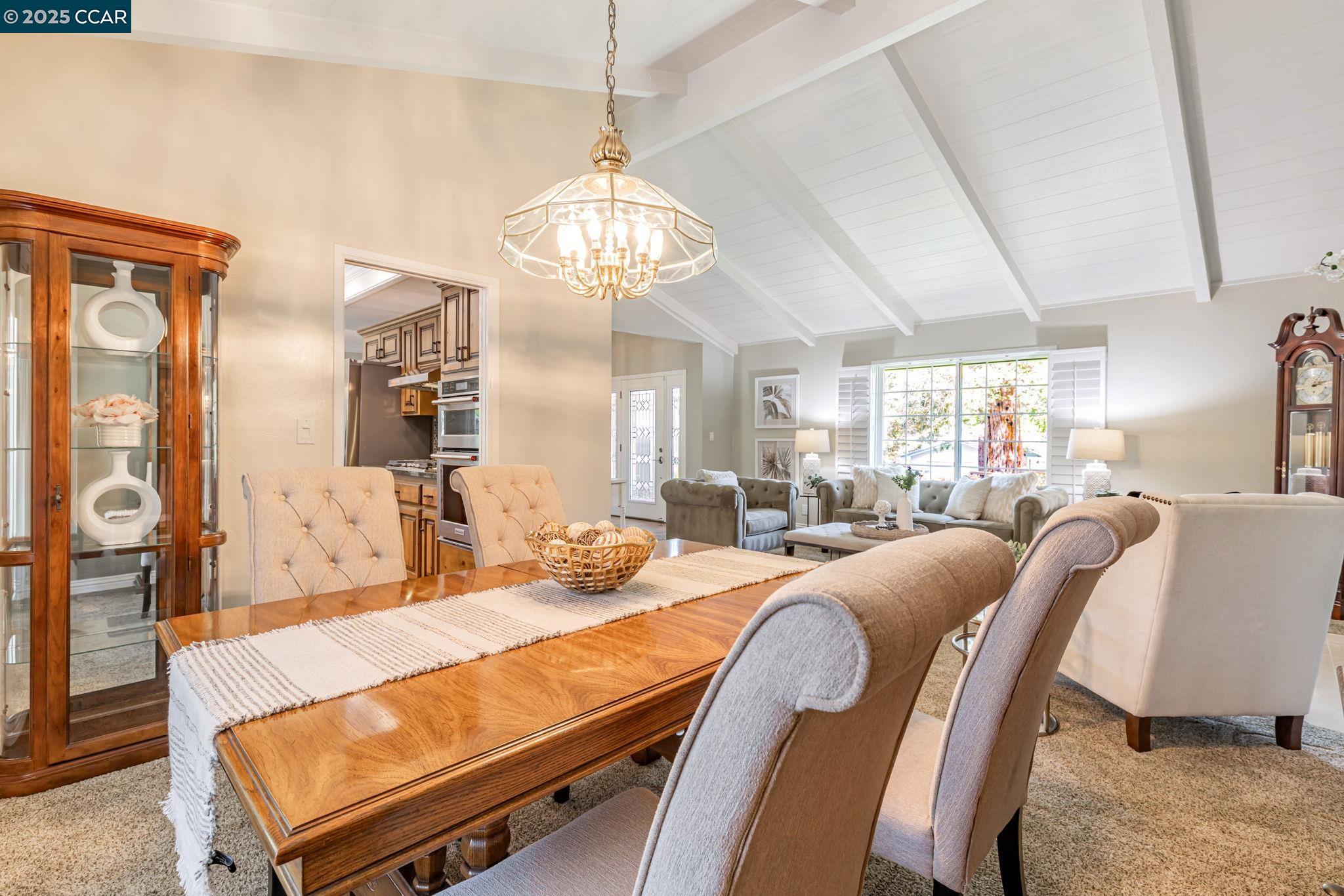 Detail Gallery Image 22 of 56 For 6734 Corte Segunda, Martinez,  CA 94553 - 4 Beds | 3 Baths