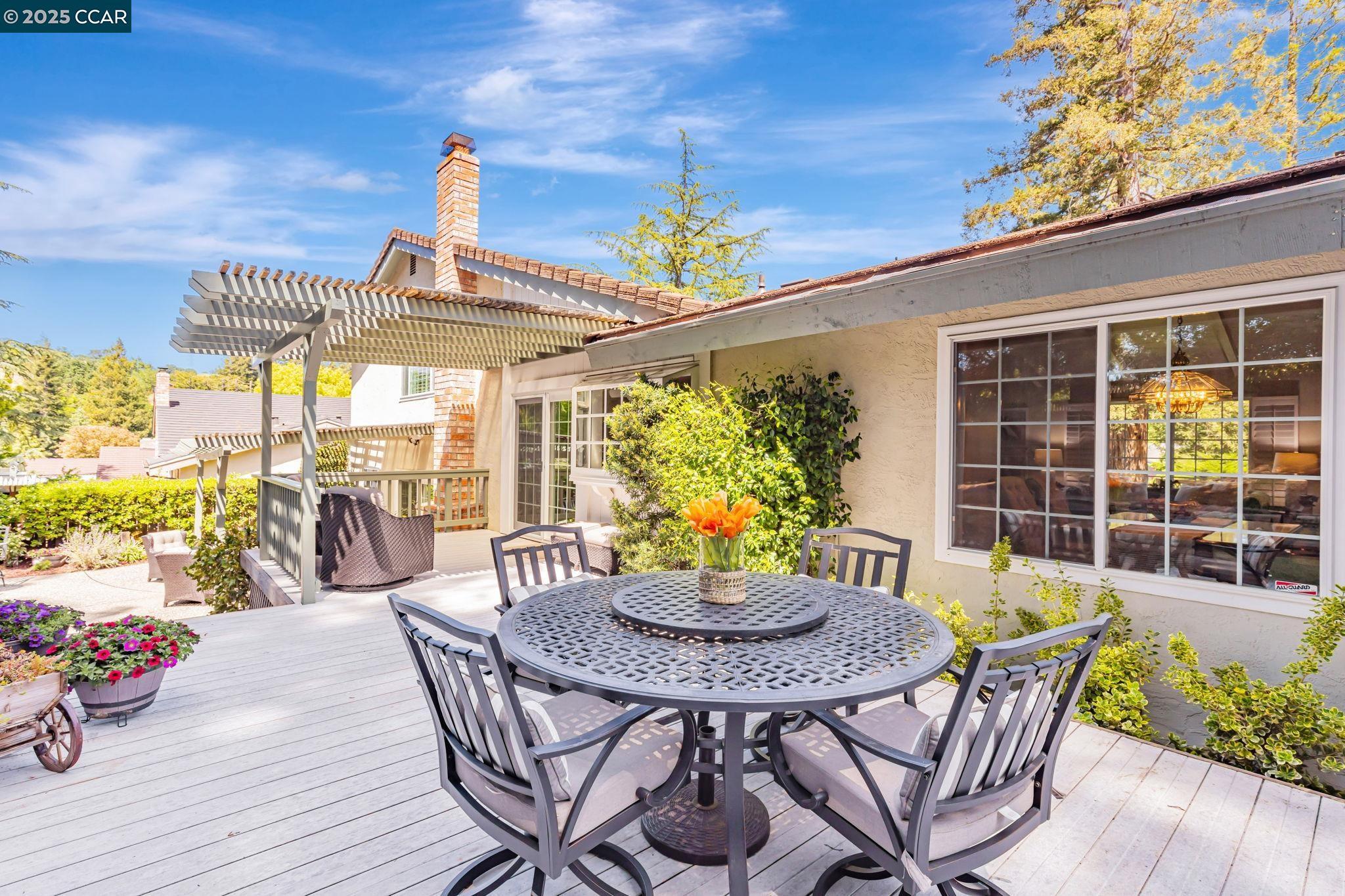 Detail Gallery Image 41 of 56 For 6734 Corte Segunda, Martinez,  CA 94553 - 4 Beds | 3 Baths