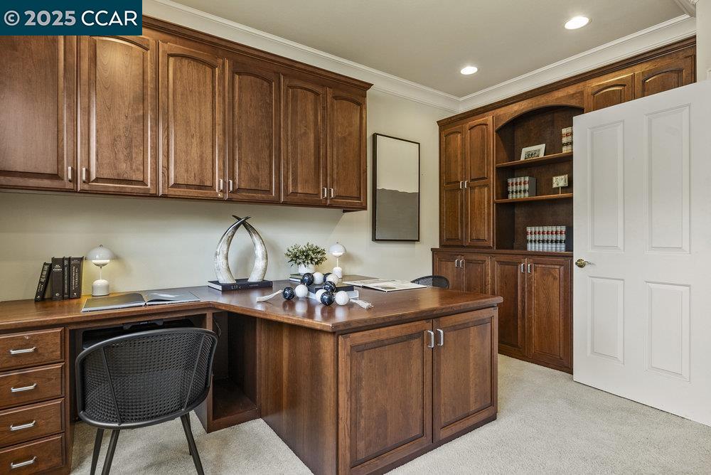 Detail Gallery Image 31 of 56 For 195 Pine Creek Rd, Walnut Creek,  CA 94598 - 4 Beds | 3/1 Baths
