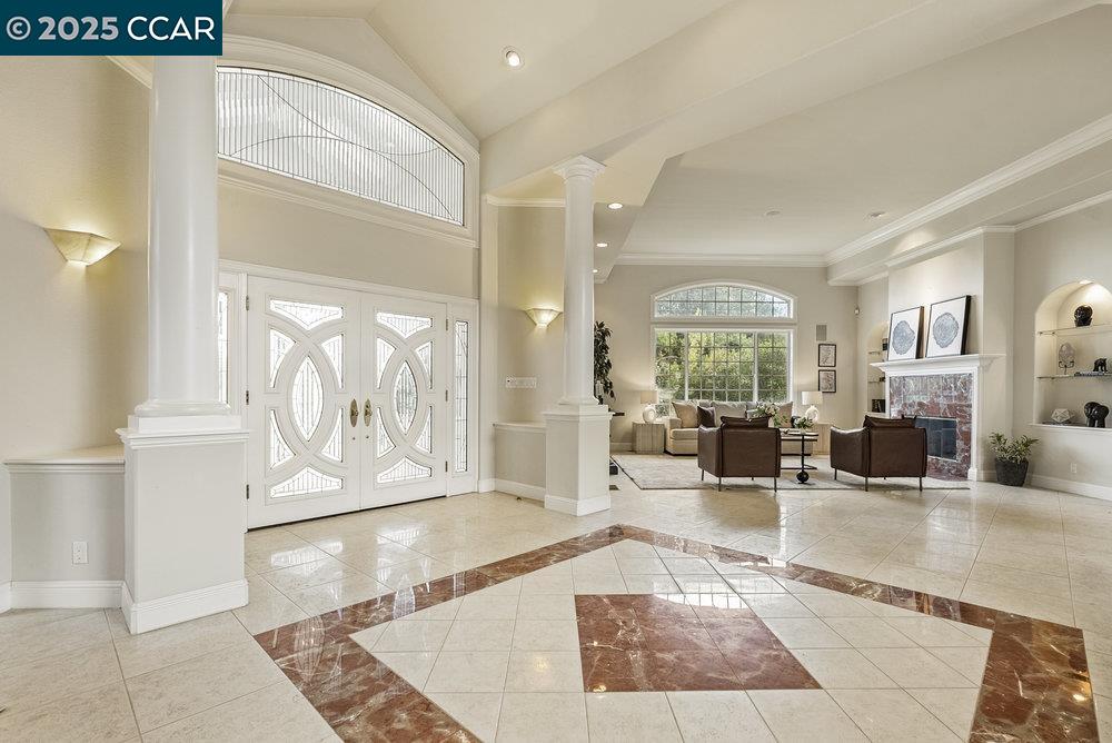 Detail Gallery Image 6 of 56 For 195 Pine Creek Rd, Walnut Creek,  CA 94598 - 4 Beds | 3/1 Baths