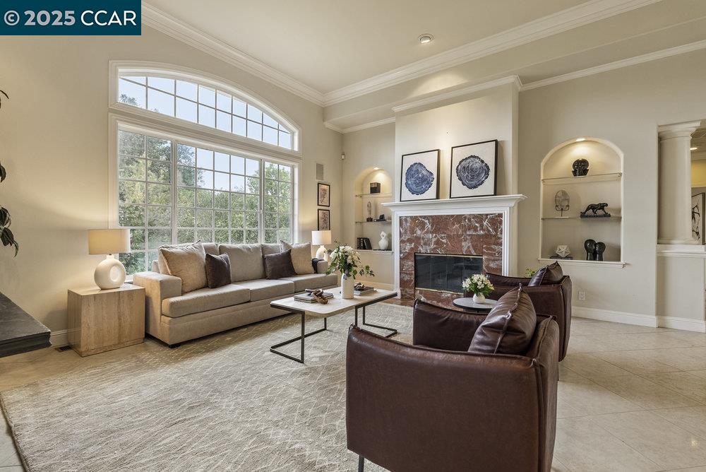 Detail Gallery Image 7 of 56 For 195 Pine Creek Rd, Walnut Creek,  CA 94598 - 4 Beds | 3/1 Baths