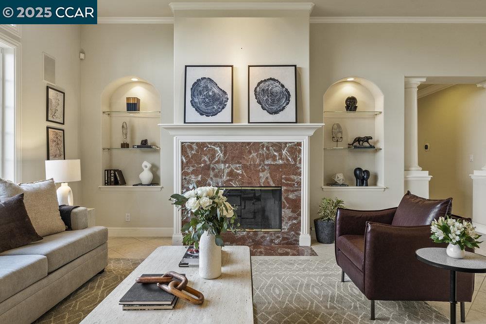 Detail Gallery Image 8 of 56 For 195 Pine Creek Rd, Walnut Creek,  CA 94598 - 4 Beds | 3/1 Baths