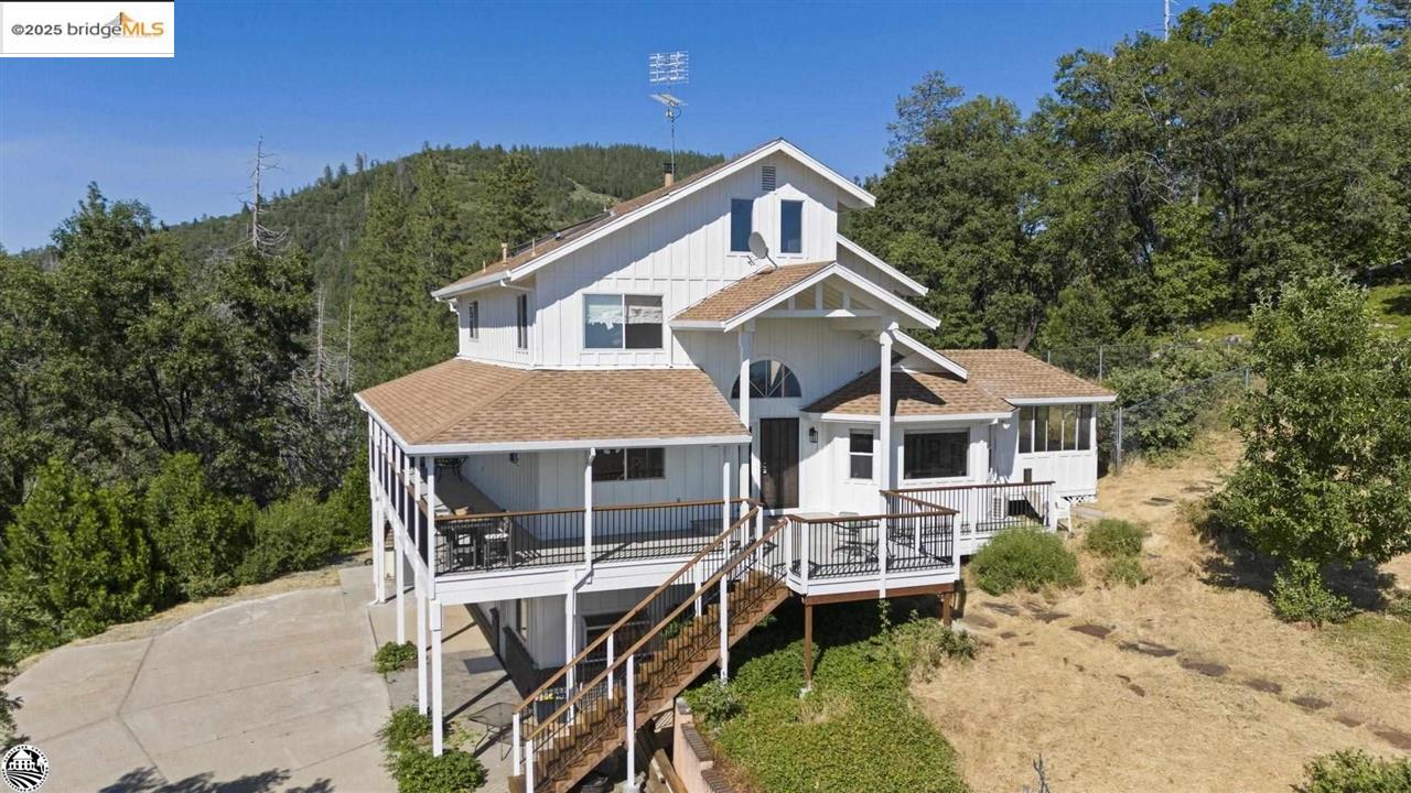 Detail Gallery Image 2 of 60 For 21205 Rising Sun Mine Rd, Twain Harte,  CA 95383 - 3 Beds | 2 Baths