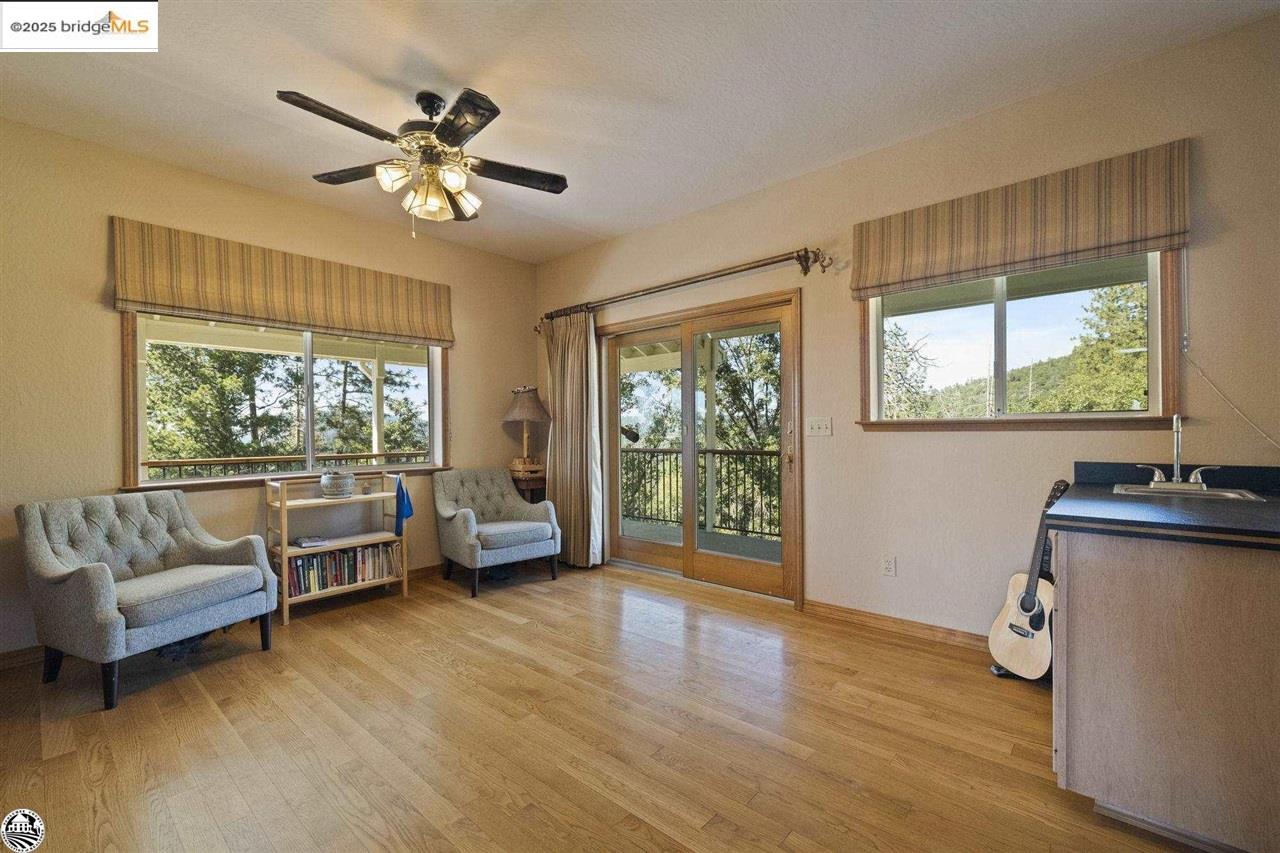 Detail Gallery Image 14 of 60 For 21205 Rising Sun Mine Rd, Twain Harte,  CA 95383 - 3 Beds | 2 Baths