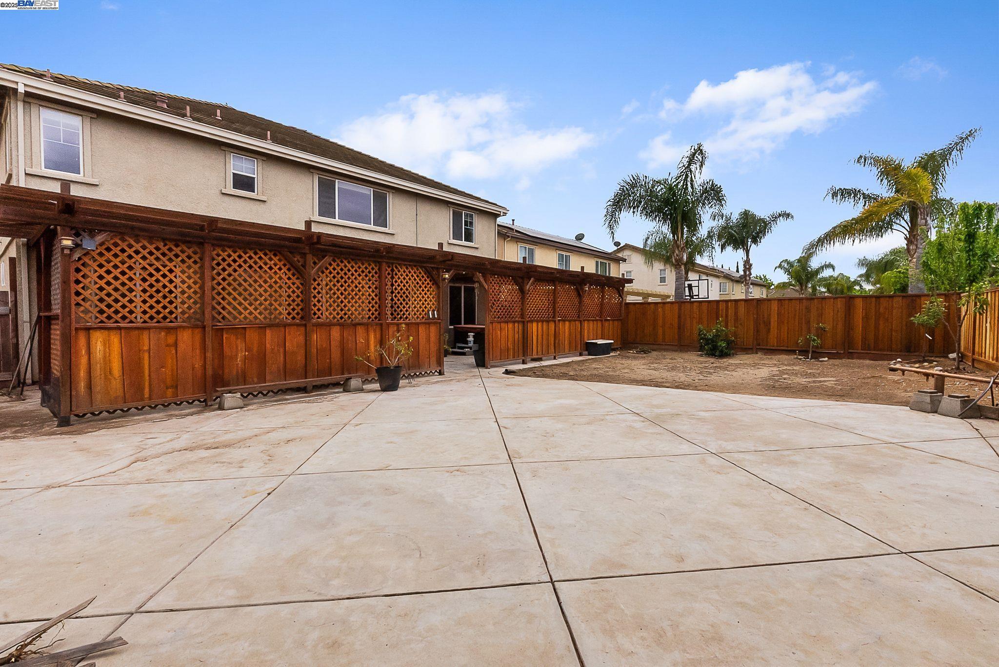 Detail Gallery Image 36 of 39 For 1906 Wilson Ct, Antioch,  CA 94509 - 5 Beds | 3 Baths