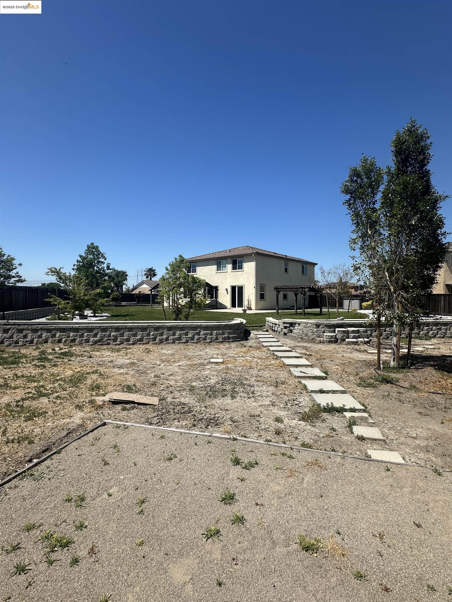 649 Poplar Ct, Oakley, California 94561, 5 Bedrooms Bedrooms, 12 Rooms Rooms,3 BathroomsBathrooms,Residential Lease,For Rent,649 Poplar Ct,41094094