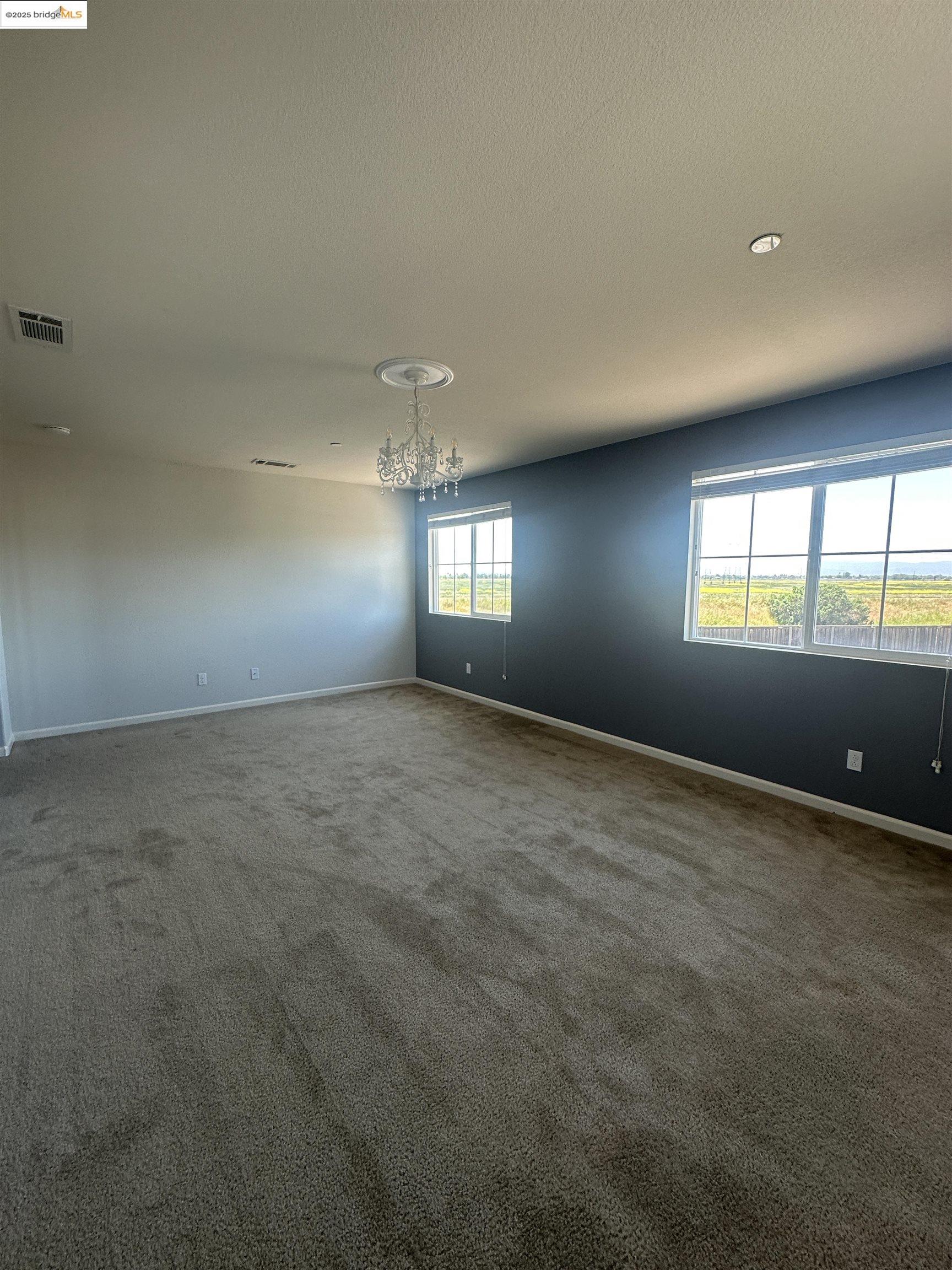 649 Poplar Ct, Oakley, California 94561, 5 Bedrooms Bedrooms, 12 Rooms Rooms,3 BathroomsBathrooms,Residential Lease,For Rent,649 Poplar Ct,41094094