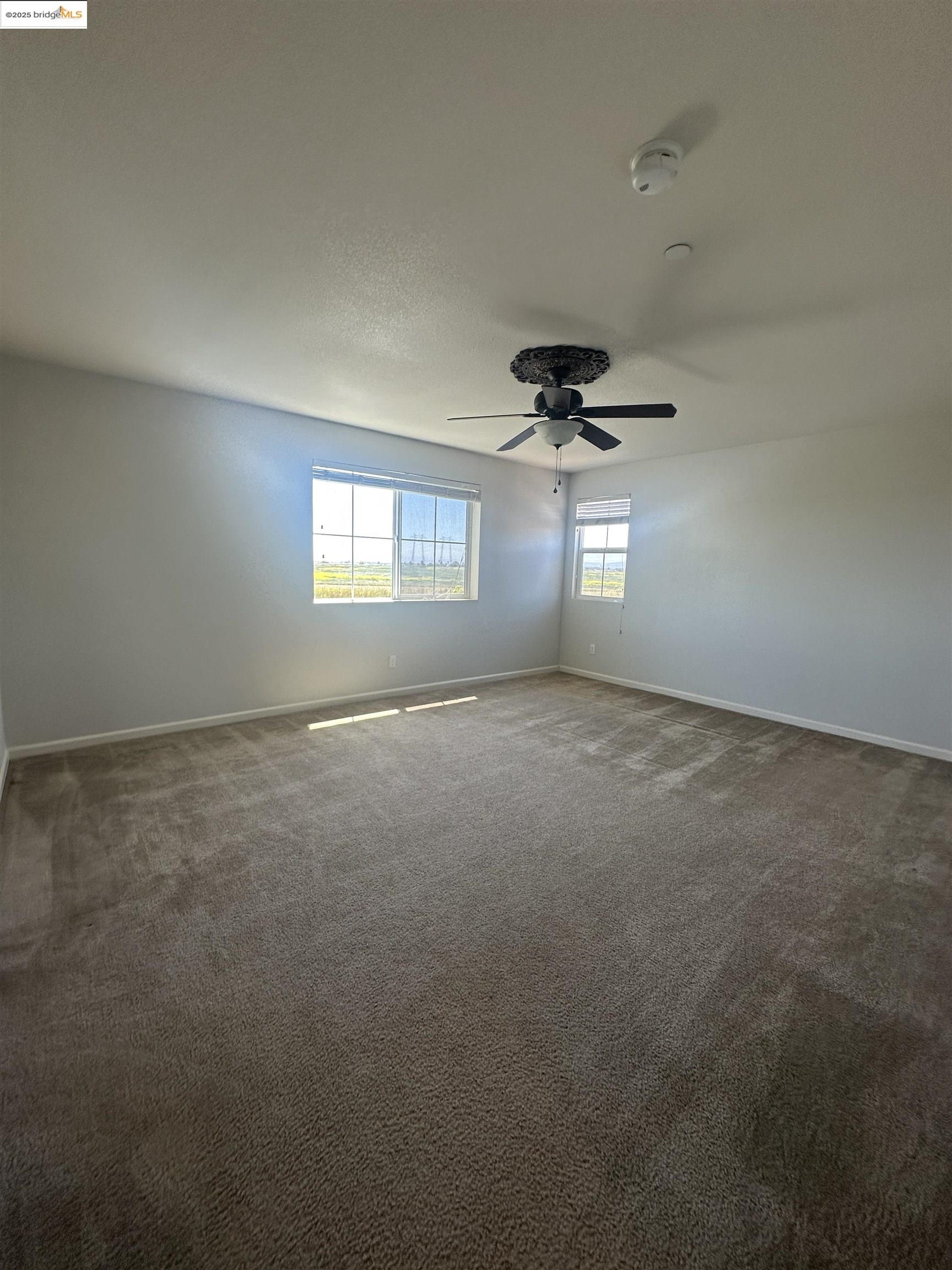649 Poplar Ct, Oakley, California 94561, 5 Bedrooms Bedrooms, 12 Rooms Rooms,3 BathroomsBathrooms,Residential Lease,For Rent,649 Poplar Ct,41094094