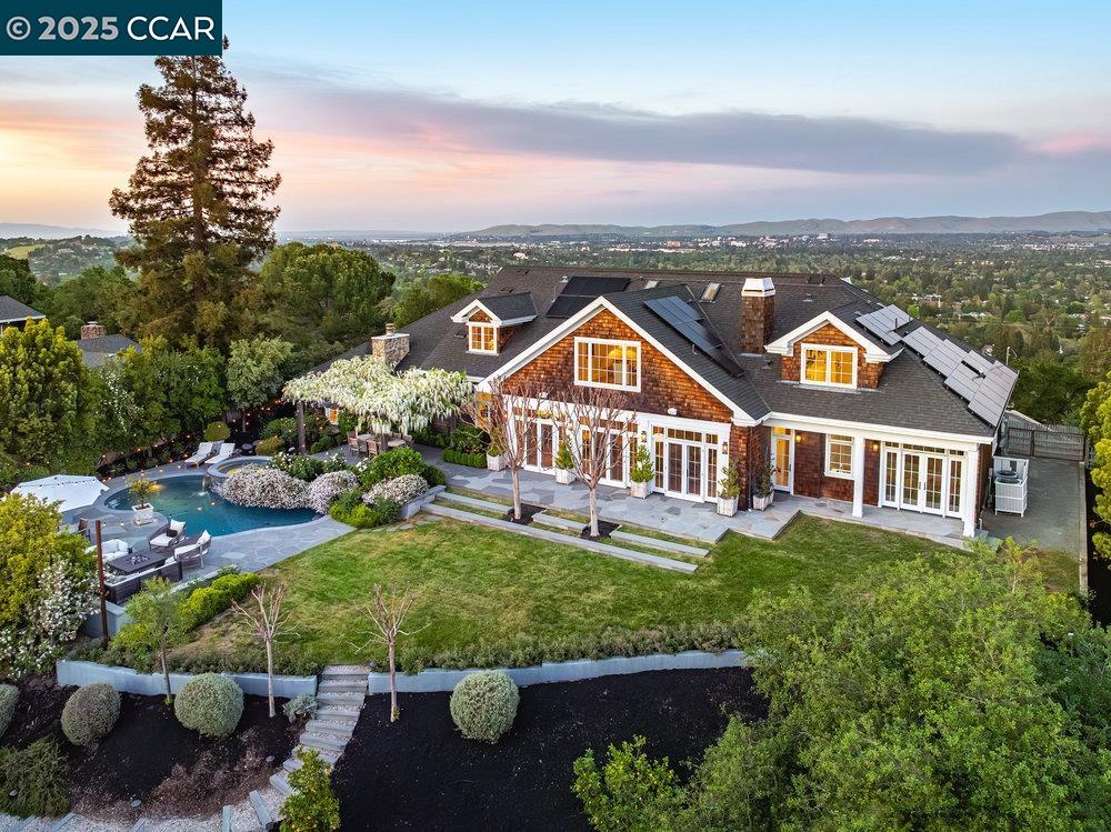 Detail Gallery Image 1 of 1 For 3229 Surmont Dr, Lafayette,  CA 94549 - 7 Beds | 5 Baths