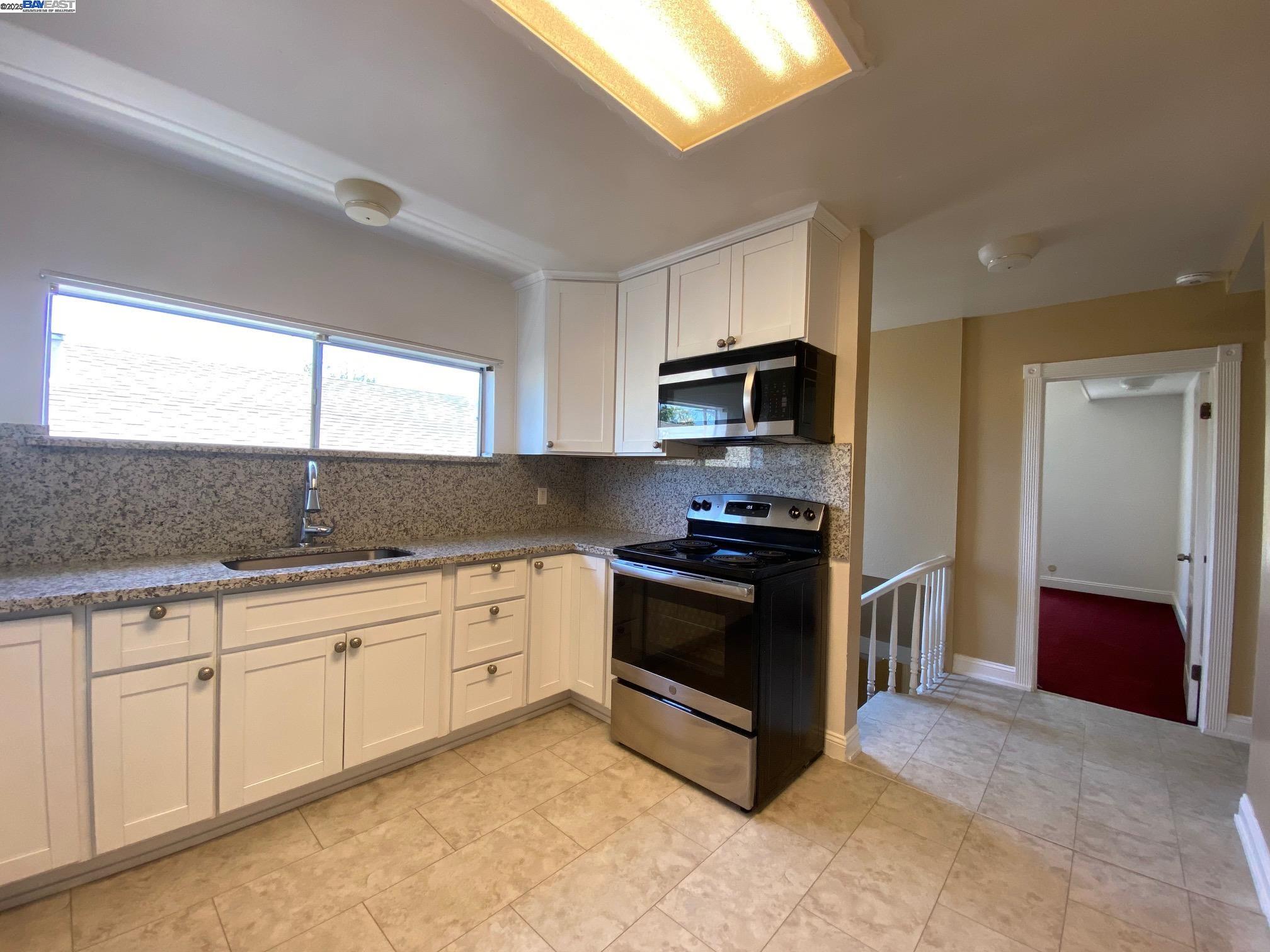 Detail Gallery Image 19 of 52 For 712 S 2nd St, San Jose,  CA 95112 - – Beds | – Baths
