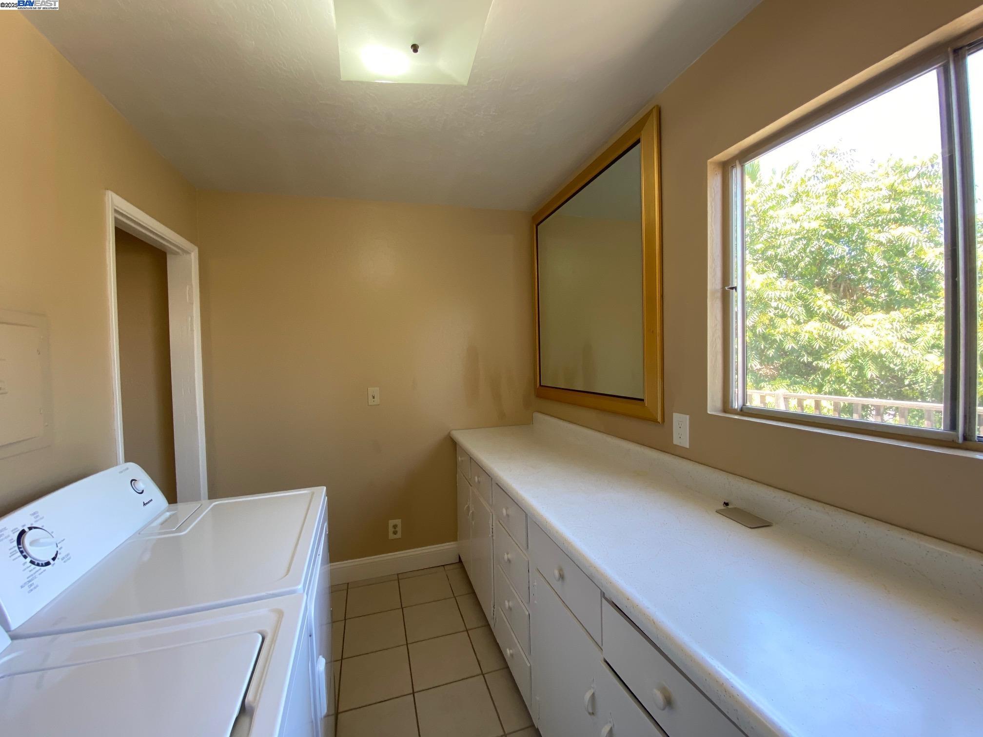 Detail Gallery Image 32 of 52 For 712 S 2nd St, San Jose,  CA 95112 - – Beds | – Baths
