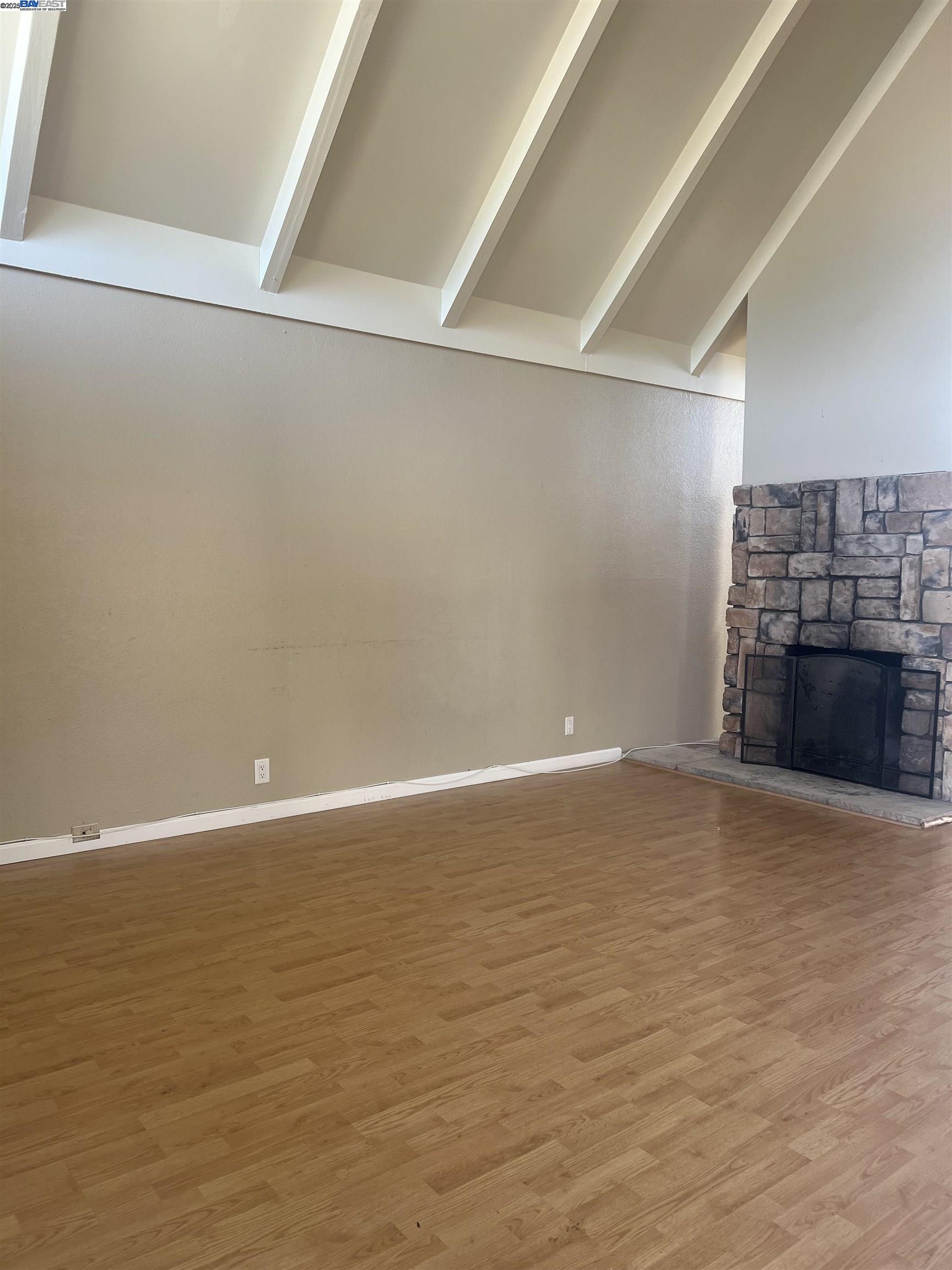 Detail Gallery Image 3 of 20 For 42878 Fontainebleau Park Ln, Fremont,  CA 94538 - 3 Beds | 2 Baths