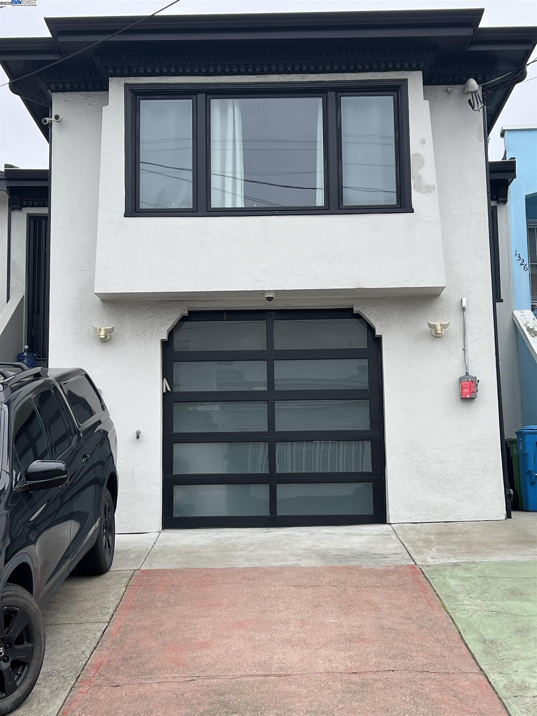 Detail Gallery Image 1 of 20 For 1322 23rd Avenue, San Francisco,  CA 94122 - 5 Beds | 2/1 Baths