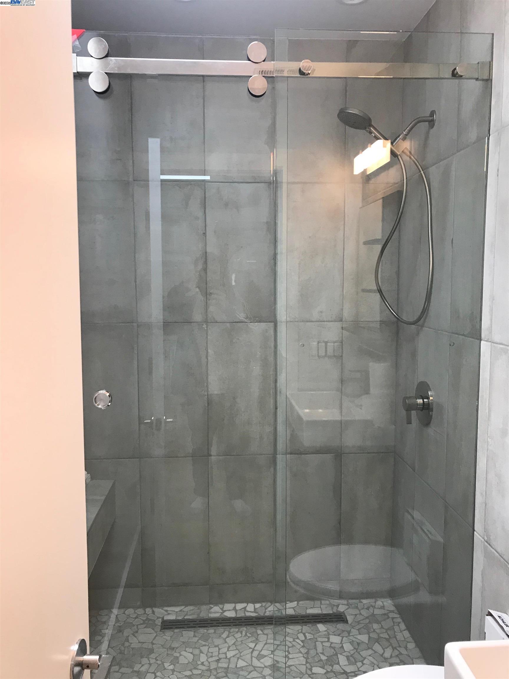 Detail Gallery Image 14 of 20 For 1322 23rd Avenue, San Francisco,  CA 94122 - 5 Beds | 2/1 Baths