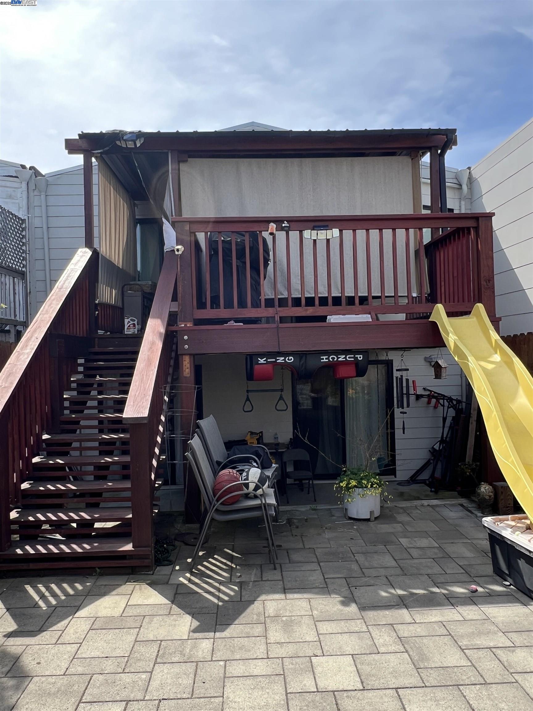 Detail Gallery Image 8 of 20 For 1322 23rd Avenue, San Francisco,  CA 94122 - 5 Beds | 2/1 Baths