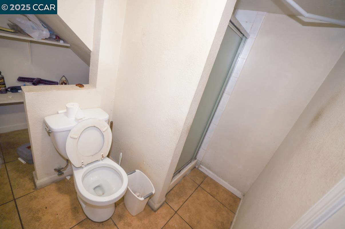 Detail Gallery Image 15 of 27 For 216 Suisun Ave, Rodeo,  CA 94572 - 4 Beds | 2 Baths
