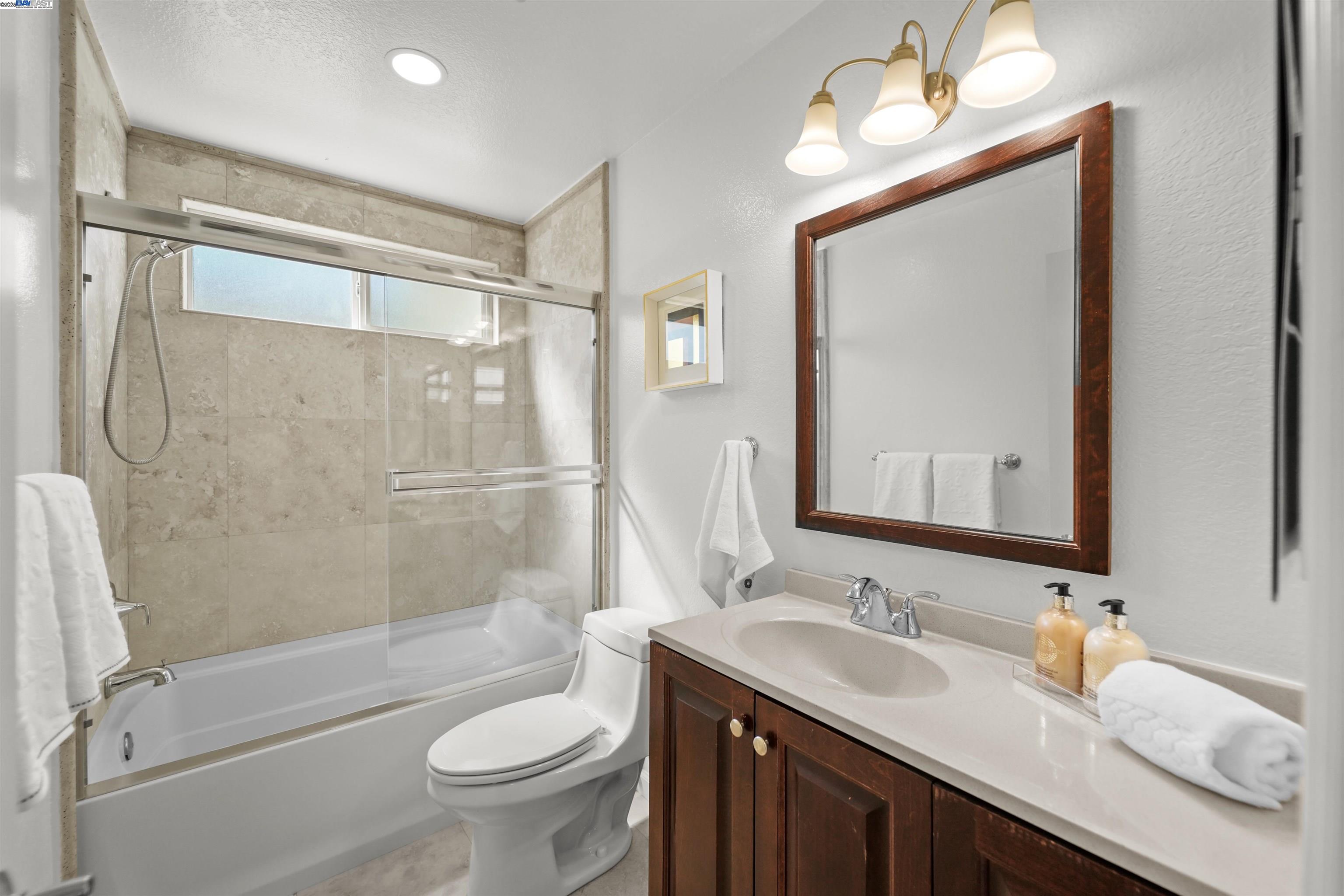 Detail Gallery Image 51 of 60 For 1131 Longshore Dr, San Jose,  CA 95128 - 3 Beds | 2/1 Baths