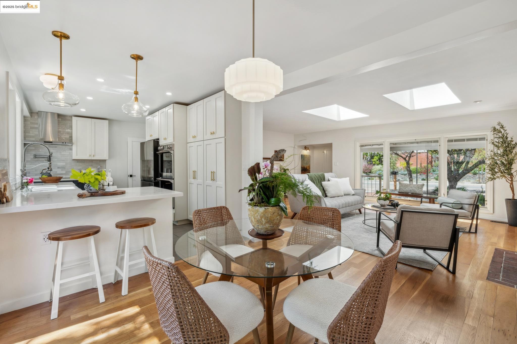 Detail Gallery Image 16 of 58 For 5064 Kearney Ave, Oakland,  CA 94602 - 3 Beds | 2 Baths