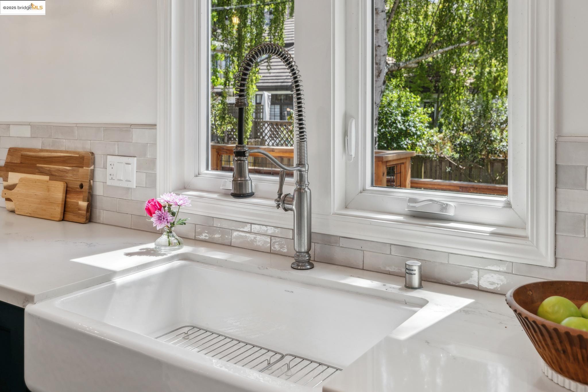 Detail Gallery Image 20 of 58 For 5064 Kearney Ave, Oakland,  CA 94602 - 3 Beds | 2 Baths