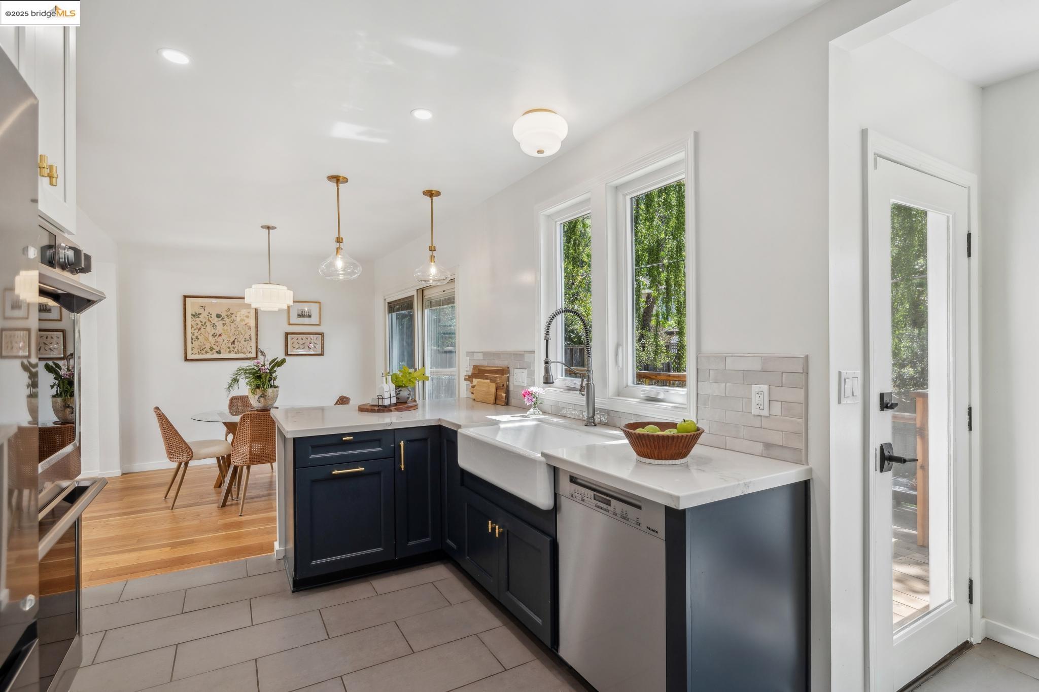 Detail Gallery Image 22 of 58 For 5064 Kearney Ave, Oakland,  CA 94602 - 3 Beds | 2 Baths