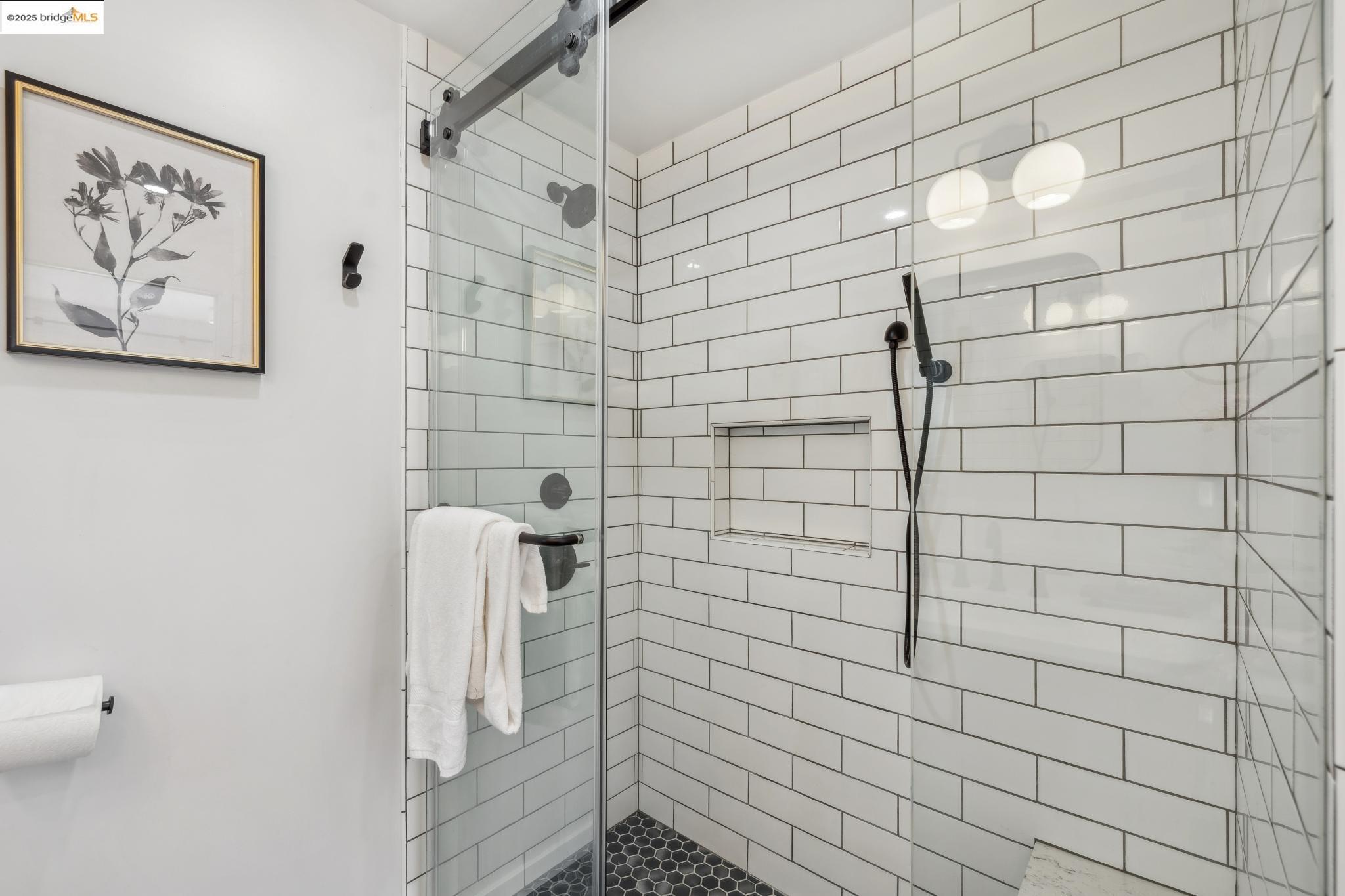 Detail Gallery Image 38 of 58 For 5064 Kearney Ave, Oakland,  CA 94602 - 3 Beds | 2 Baths