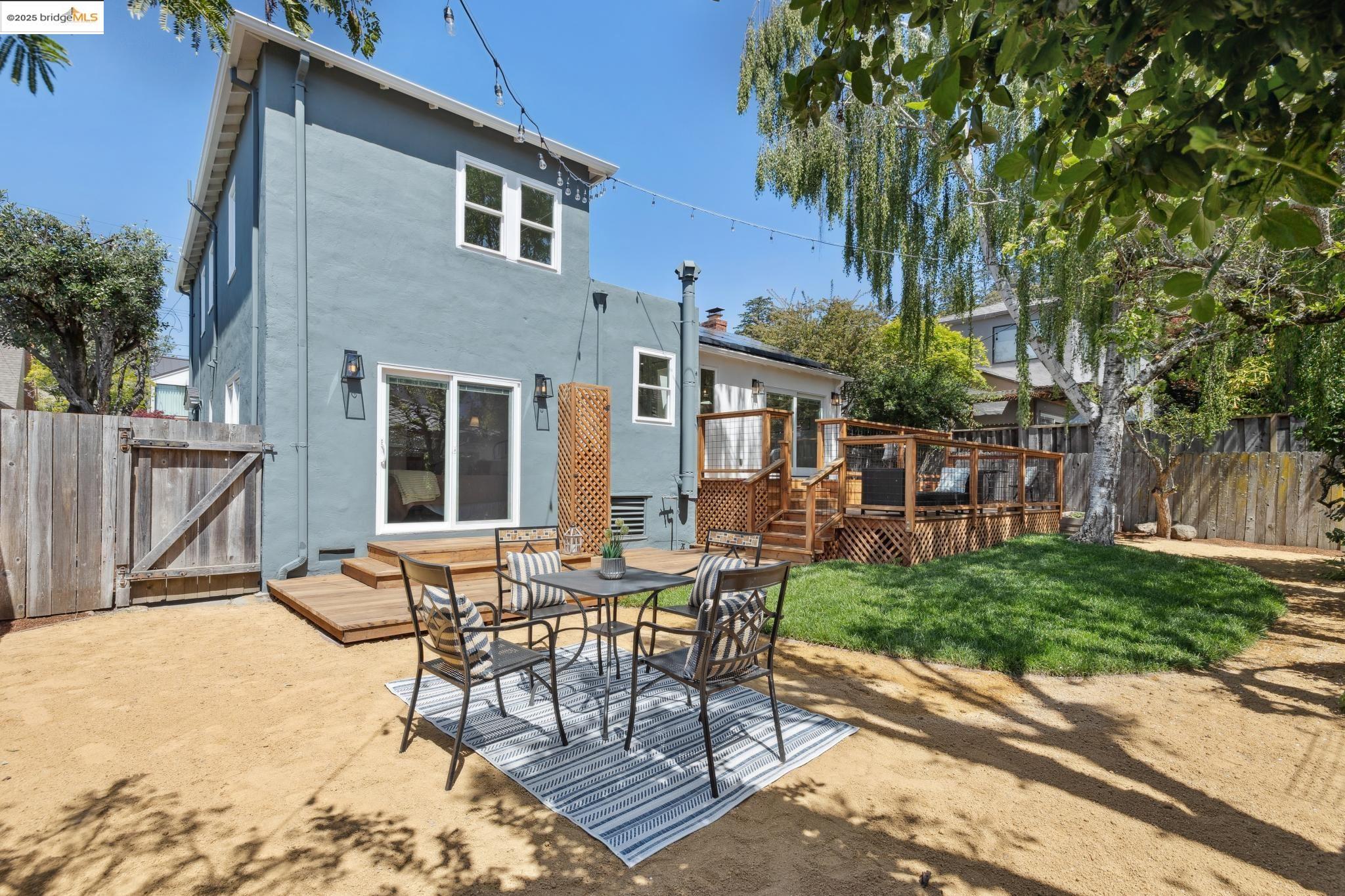 Detail Gallery Image 49 of 58 For 5064 Kearney Ave, Oakland,  CA 94602 - 3 Beds | 2 Baths