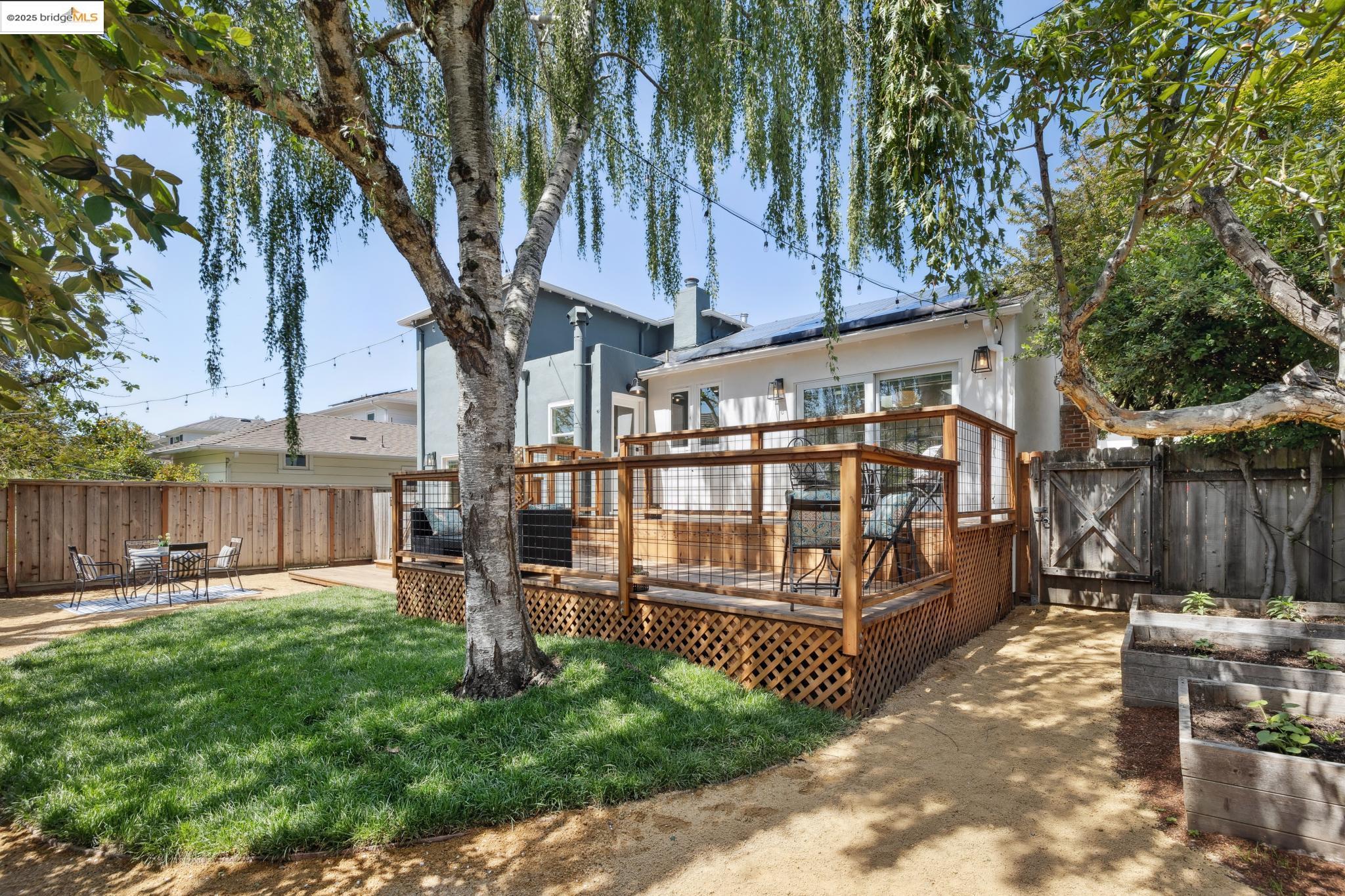 Detail Gallery Image 56 of 58 For 5064 Kearney Ave, Oakland,  CA 94602 - 3 Beds | 2 Baths