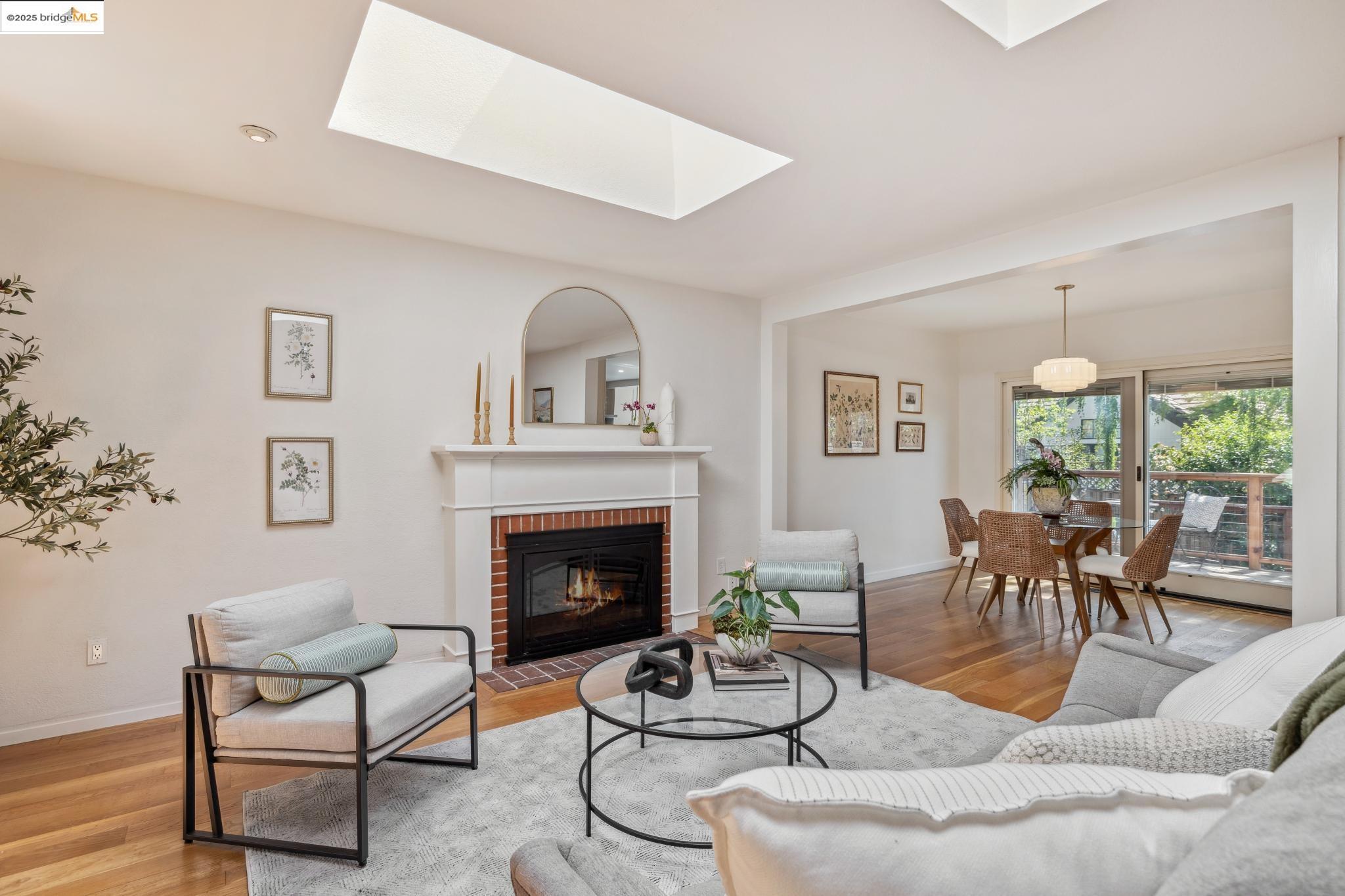 Detail Gallery Image 9 of 58 For 5064 Kearney Ave, Oakland,  CA 94602 - 3 Beds | 2 Baths