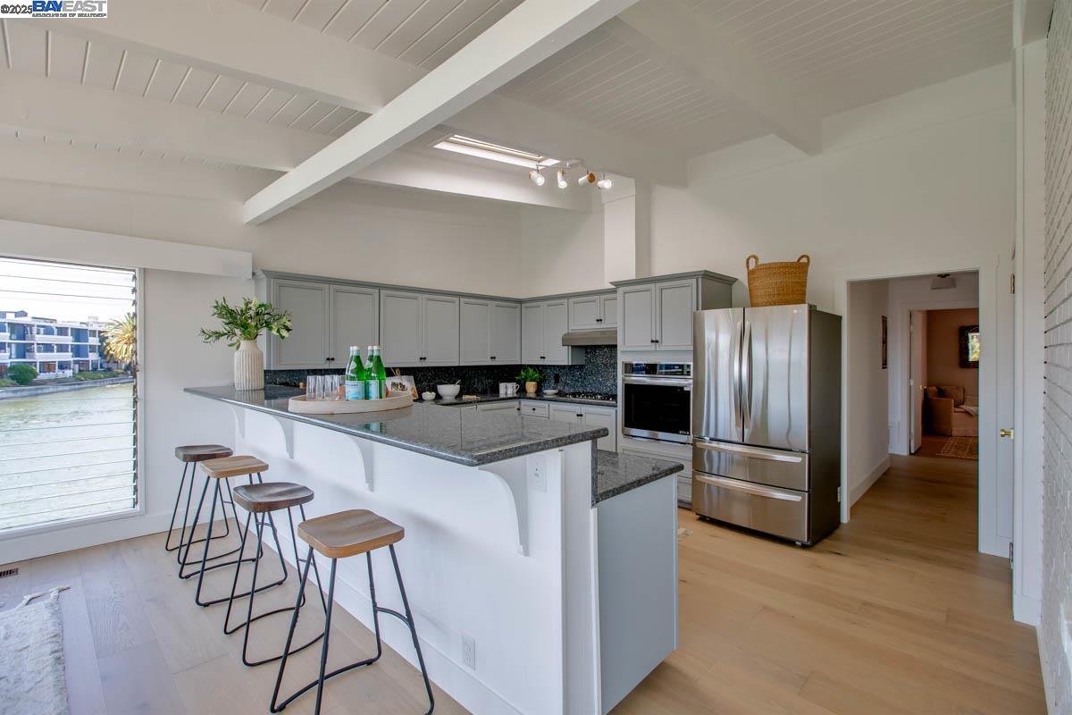 Detail Gallery Image 11 of 60 For 853 Cedar St, Alameda,  CA 94501 - 4 Beds | 2 Baths