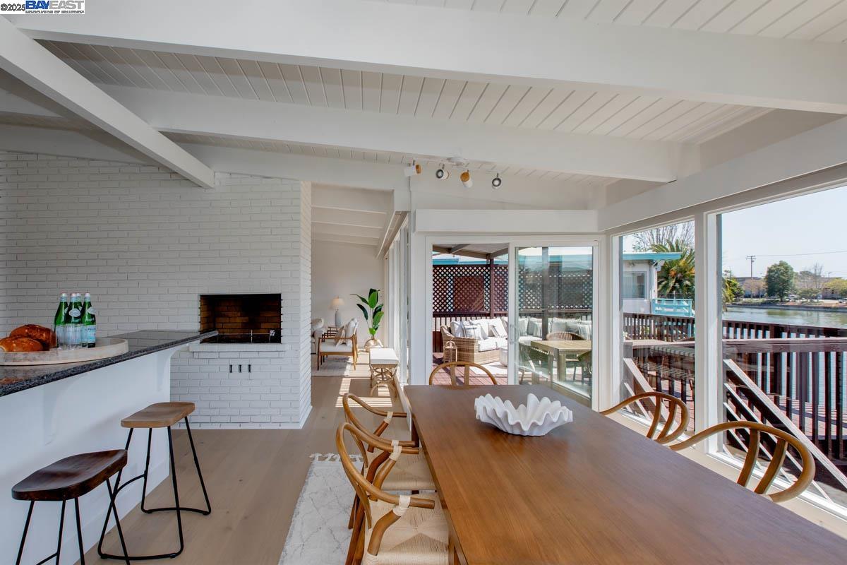 Detail Gallery Image 13 of 60 For 853 Cedar St, Alameda,  CA 94501 - 4 Beds | 2 Baths
