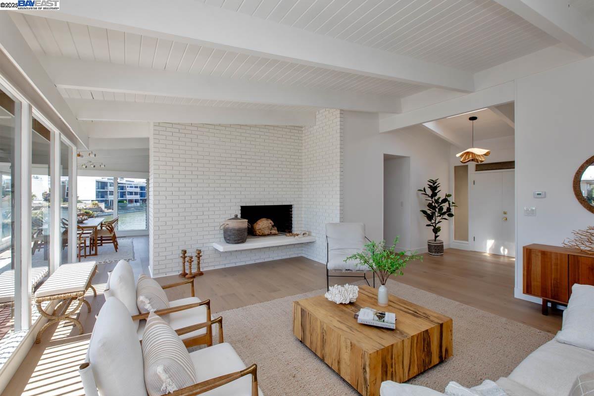 Detail Gallery Image 7 of 60 For 853 Cedar St, Alameda,  CA 94501 - 4 Beds | 2 Baths