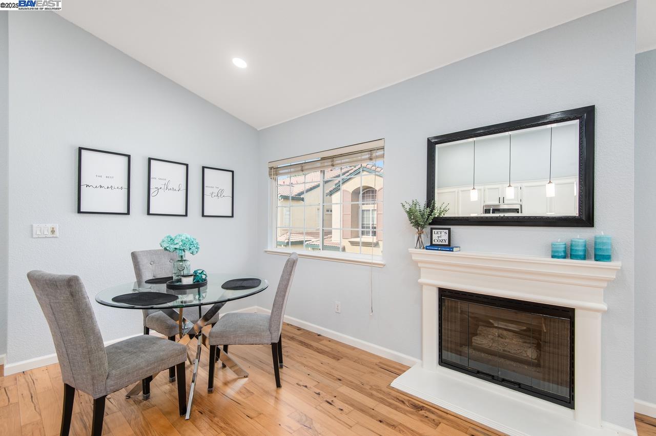 Detail Gallery Image 15 of 37 For 4181 Georgis Pl, Pleasanton,  CA 94588 - 2 Beds | 2 Baths