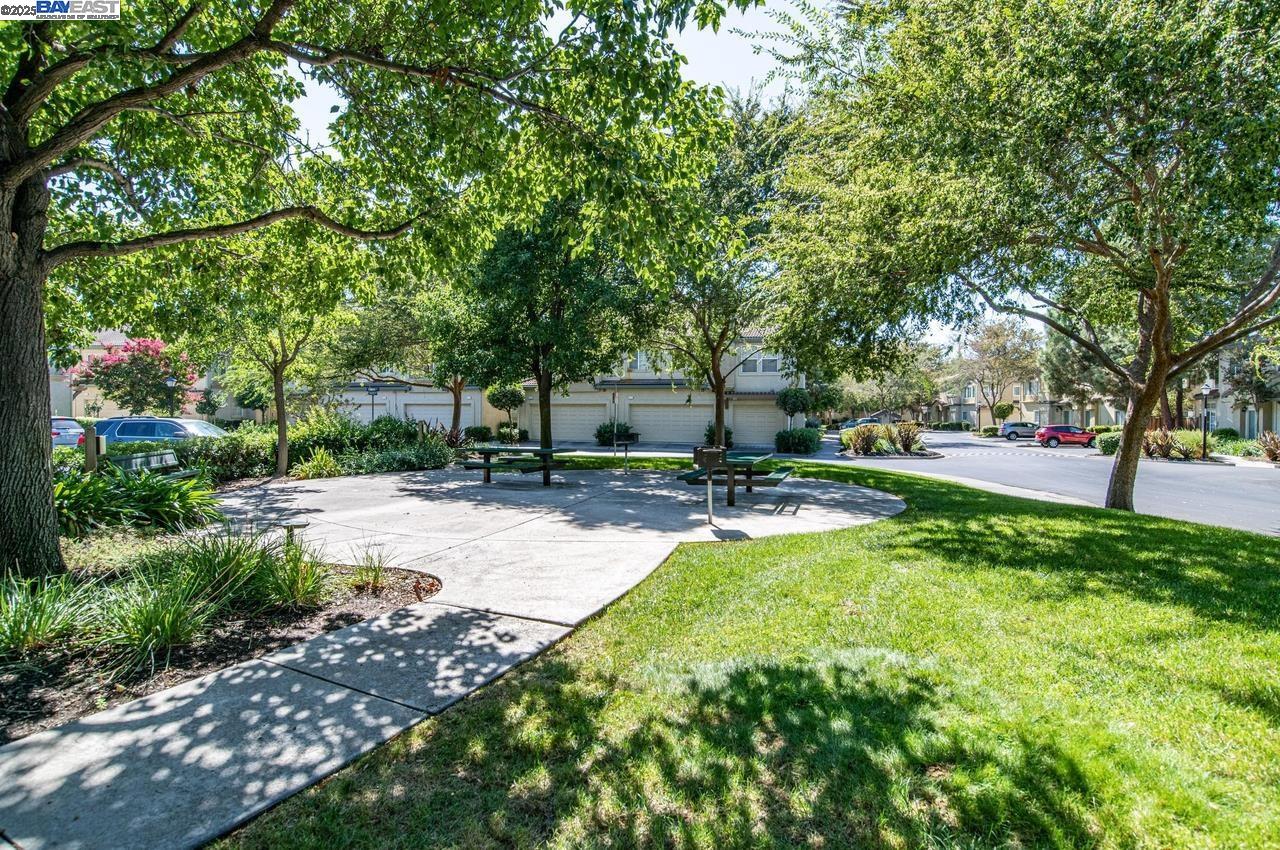 Detail Gallery Image 27 of 37 For 4181 Georgis Pl, Pleasanton,  CA 94588 - 2 Beds | 2 Baths