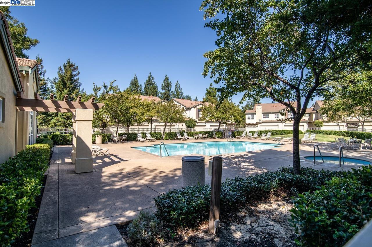 Detail Gallery Image 29 of 37 For 4181 Georgis Pl, Pleasanton,  CA 94588 - 2 Beds | 2 Baths