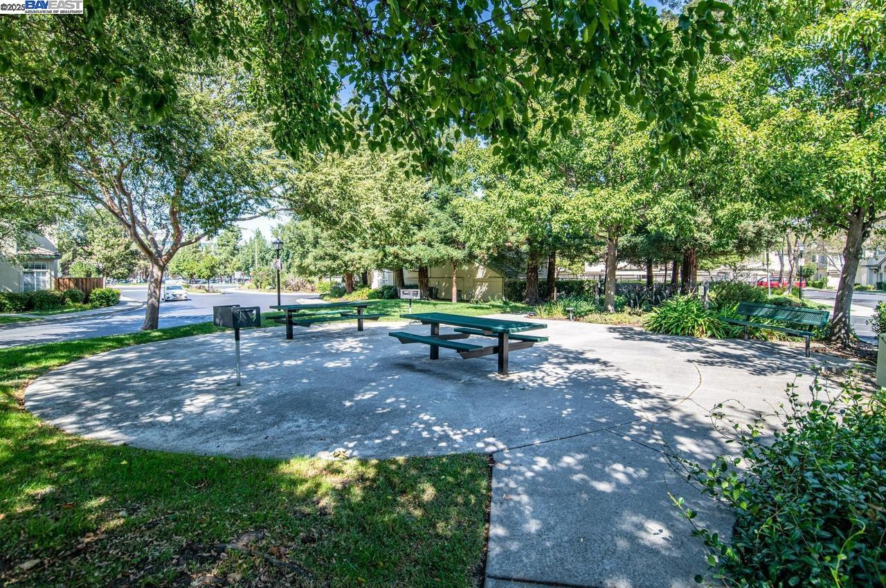 Detail Gallery Image 35 of 37 For 4181 Georgis Pl, Pleasanton,  CA 94588 - 2 Beds | 2 Baths