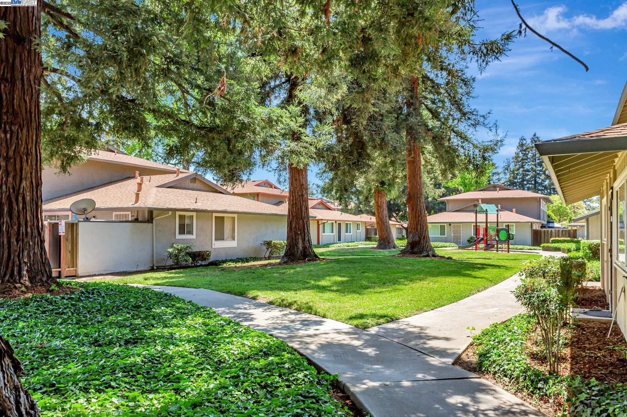 Photo #32: 41094135 Listing: Photo #32