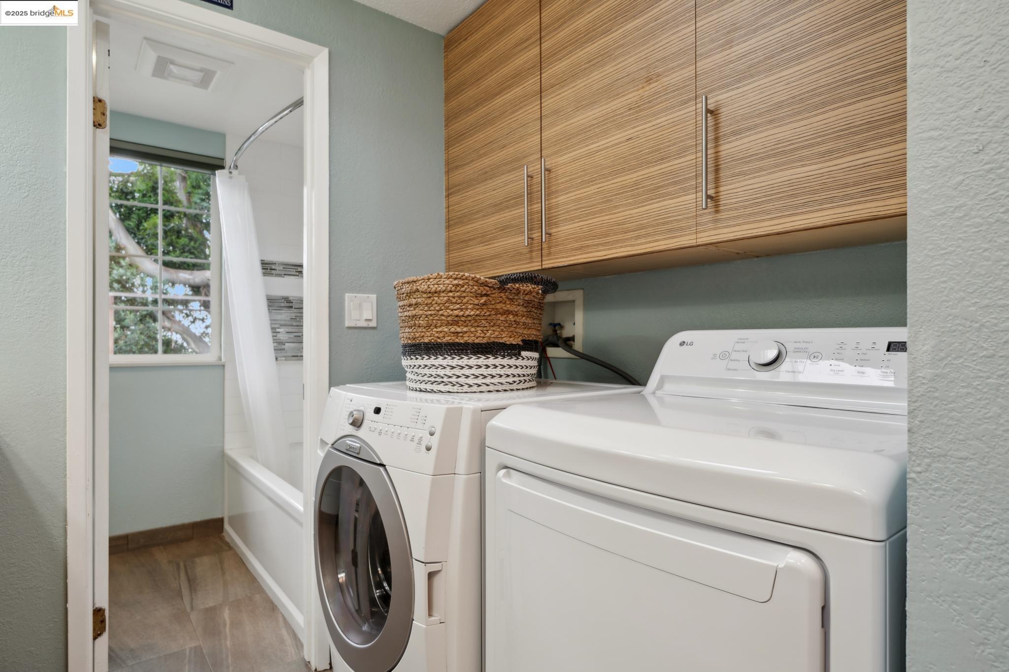Detail Gallery Image 30 of 60 For 5345 Crown Ct, Castro Valley,  CA 94552 - 4 Beds | 2 Baths