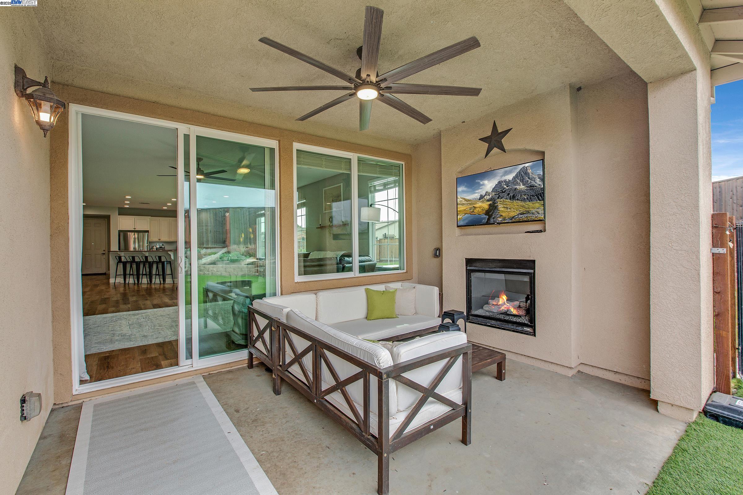 Detail Gallery Image 27 of 45 For 83 Outrigger Way, Discovery Bay,  CA 94505 - 4 Beds | 3 Baths