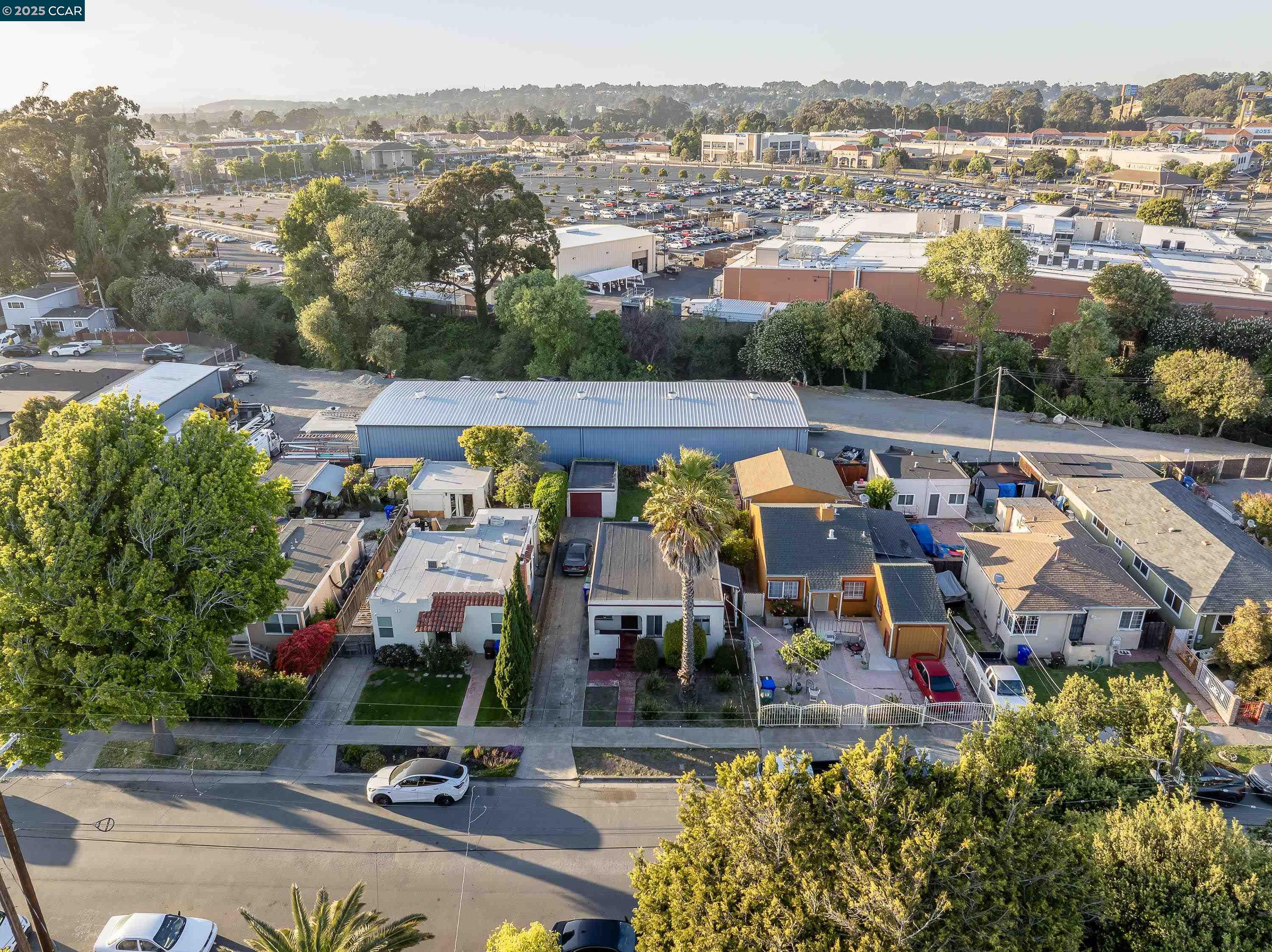 Detail Gallery Image 9 of 9 For 3307 Tulare Ave, Richmond,  CA 94804 - 2 Beds | 1 Baths