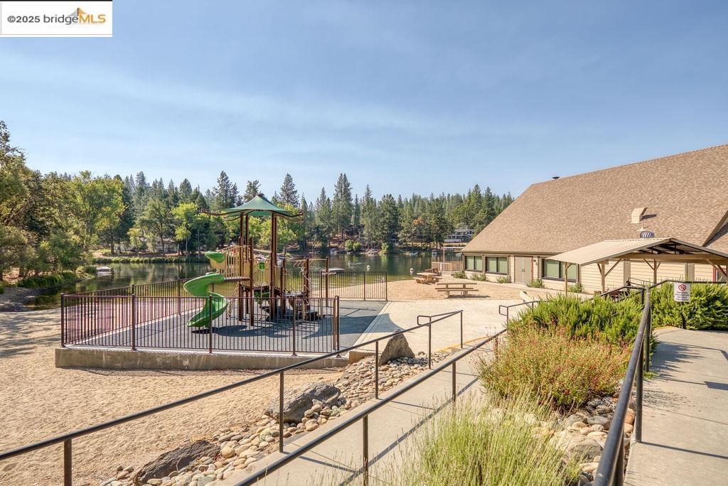 Detail Gallery Image 31 of 58 For 20839 Big Foot Cir, Groveland,  CA 95321 - 3 Beds | 2 Baths