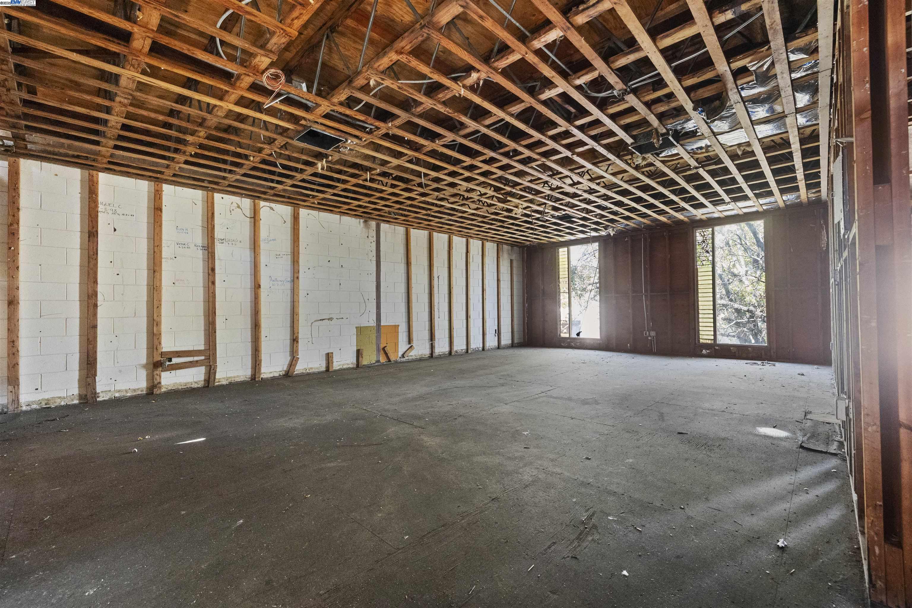 Detail Gallery Image 13 of 29 For 534 E Oak St, Stockton,  CA 95202 - – Beds | – Baths