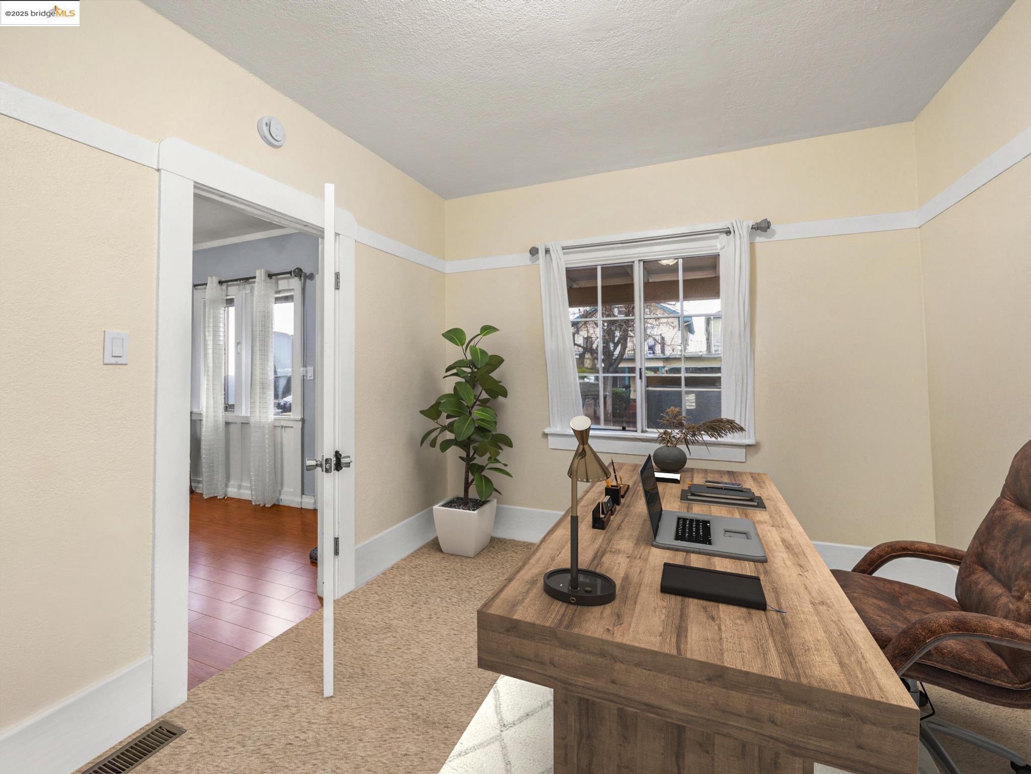 Detail Gallery Image 23 of 35 For 340 Foothill Blvd, Oakland,  CA 94606 - 3 Beds | 1 Baths