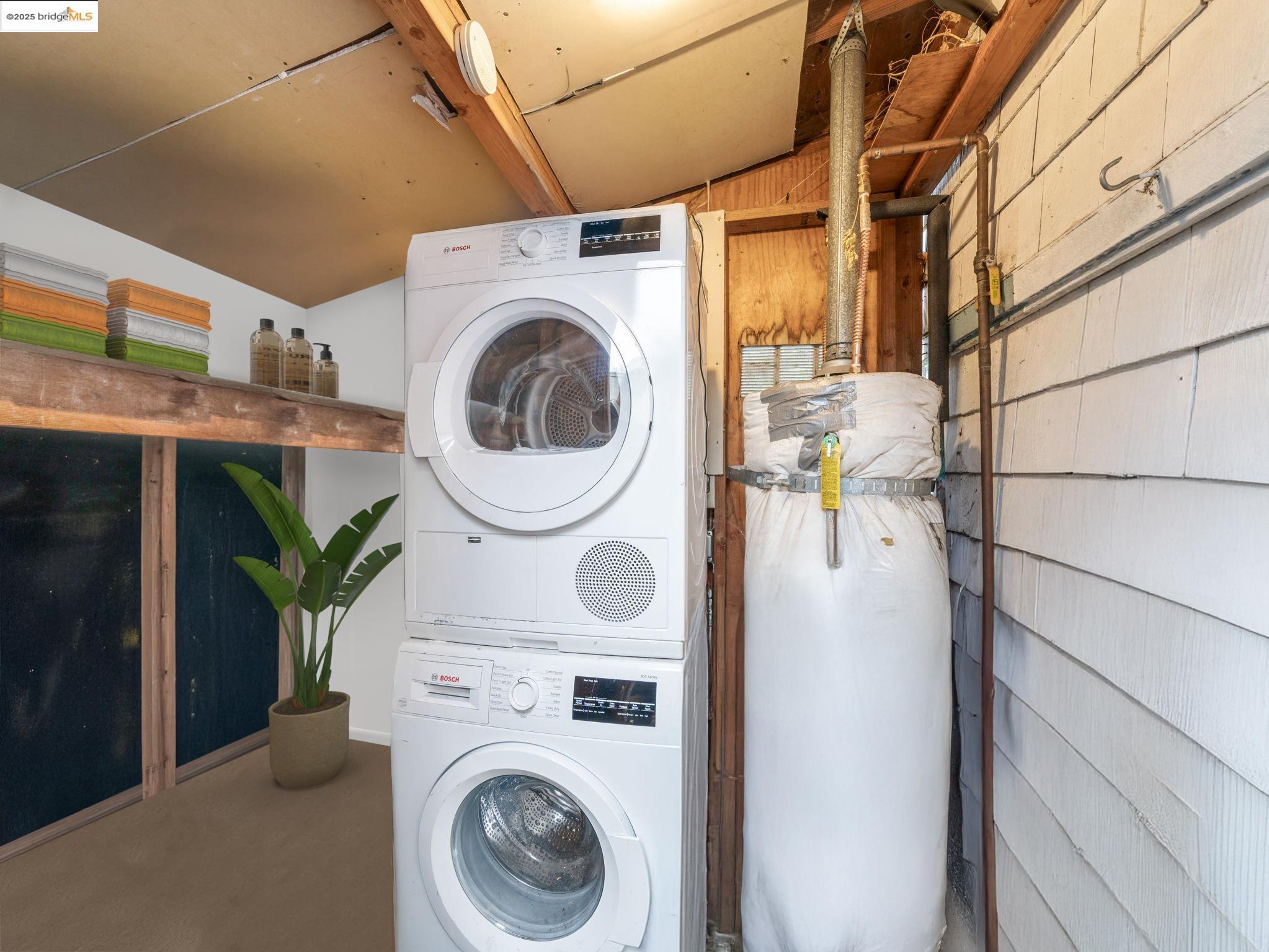 Detail Gallery Image 32 of 35 For 340 Foothill Blvd, Oakland,  CA 94606 - 3 Beds | 1 Baths