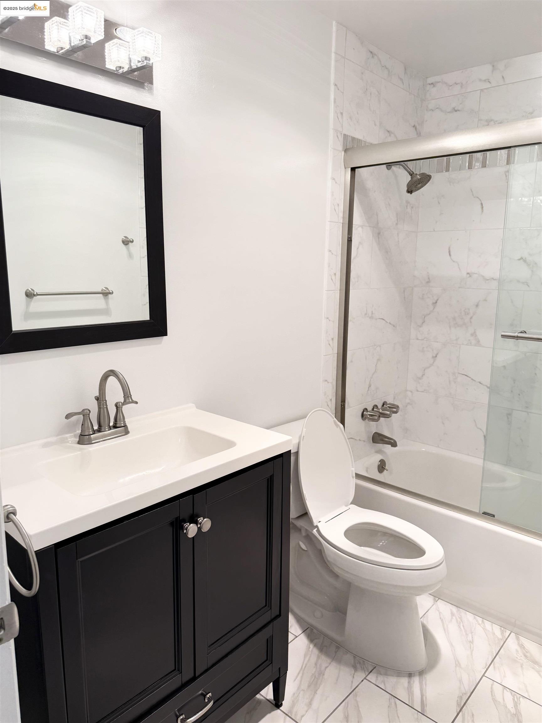 Detail Gallery Image 21 of 21 For 14075 Doolittle Drive, San Leandro,  CA 94577 - 2 Beds | 2 Baths