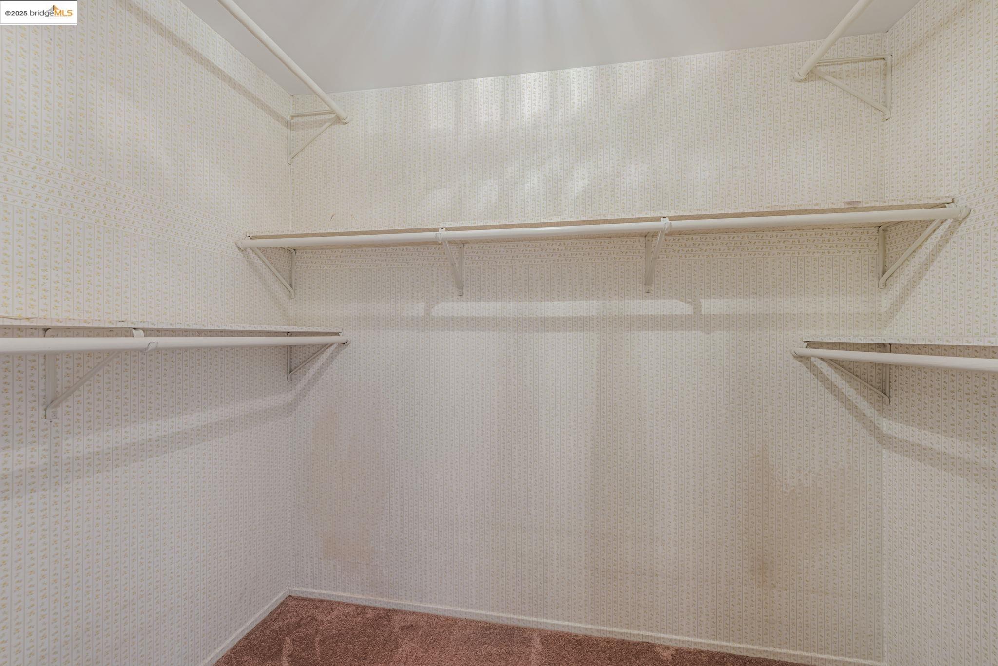 Detail Gallery Image 25 of 36 For 1160 Marianas Ln, Alameda,  CA 94502 - 3 Beds | 2/1 Baths
