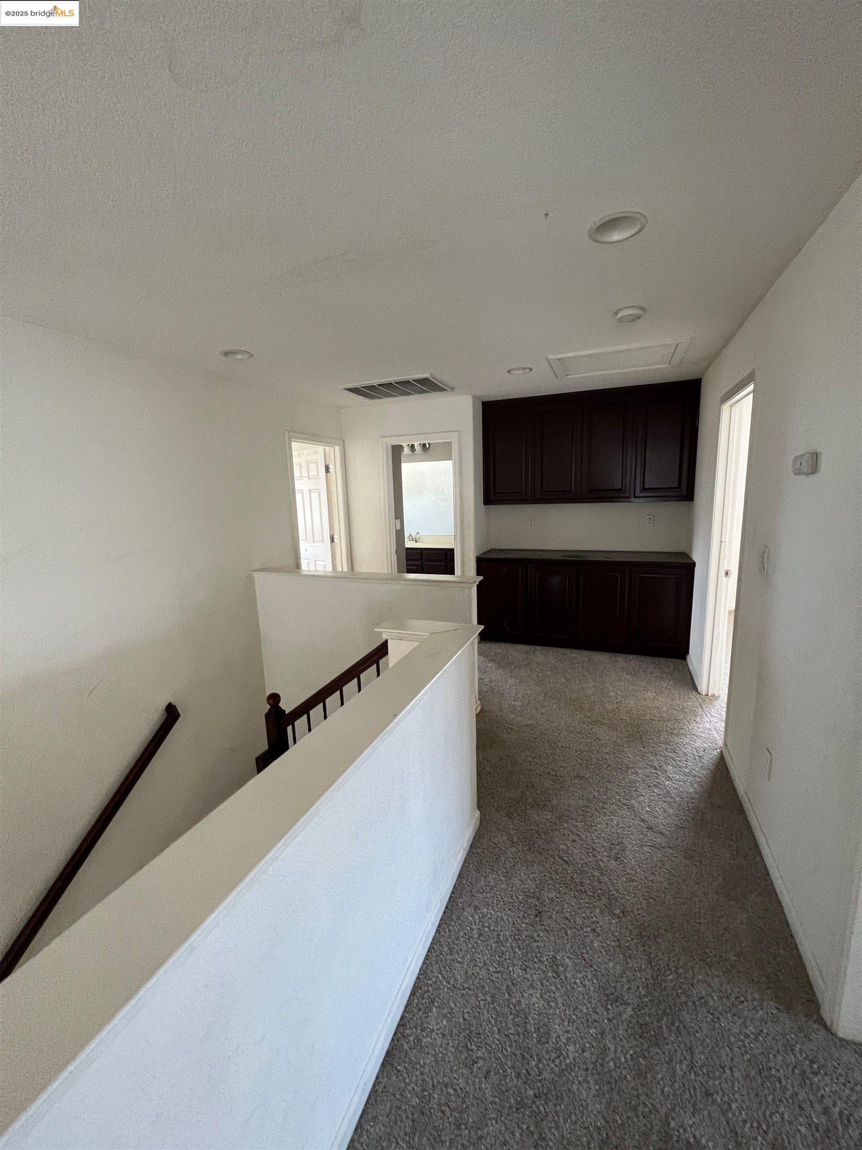Detail Gallery Image 14 of 15 For 74 Vella Cir, Oakley,  CA 94561 - 4 Beds | 3/1 Baths