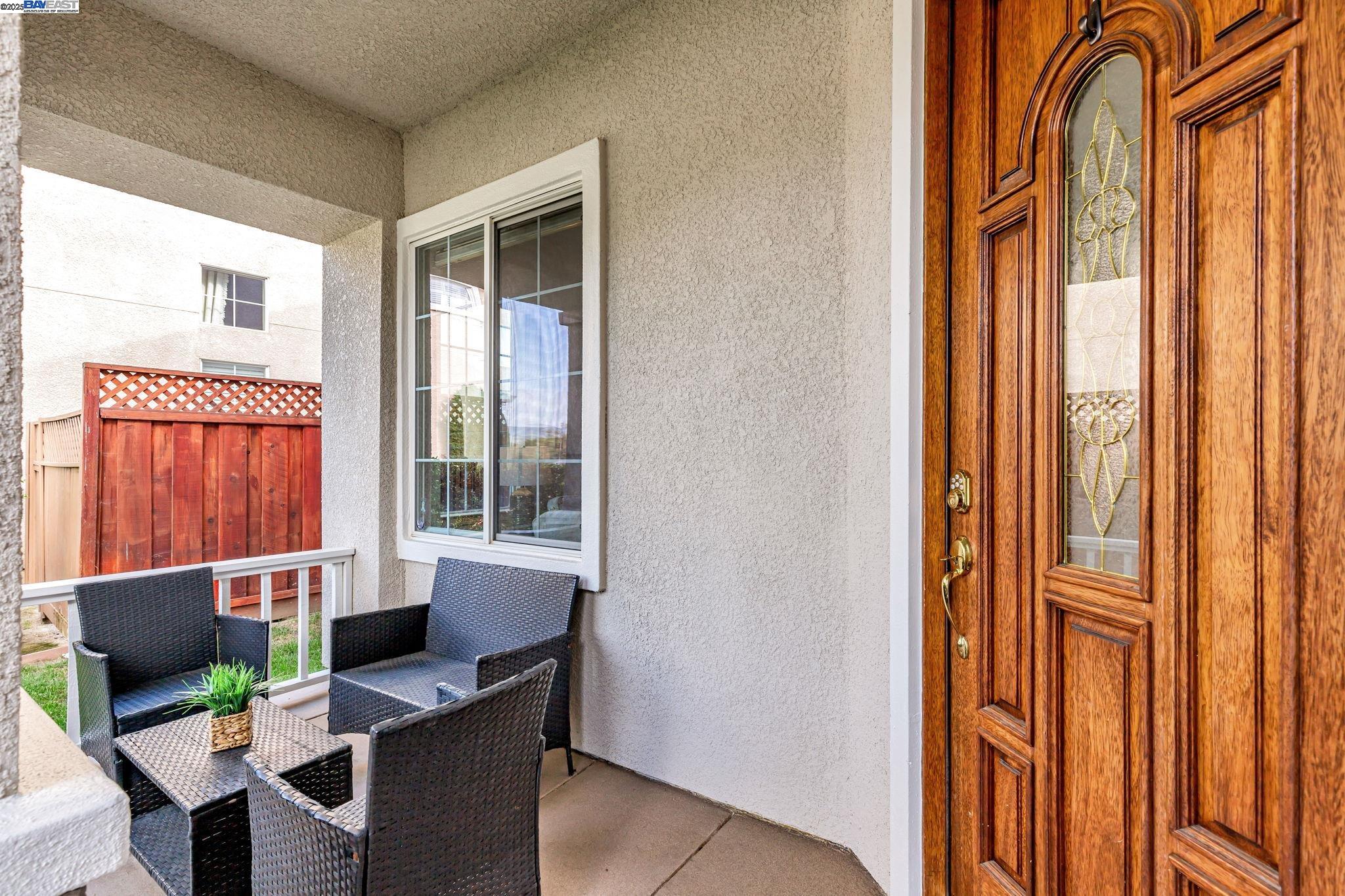Detail Gallery Image 4 of 48 For 958 Monticelli Ct, Gilroy,  CA 95020 - 4 Beds | 3 Baths