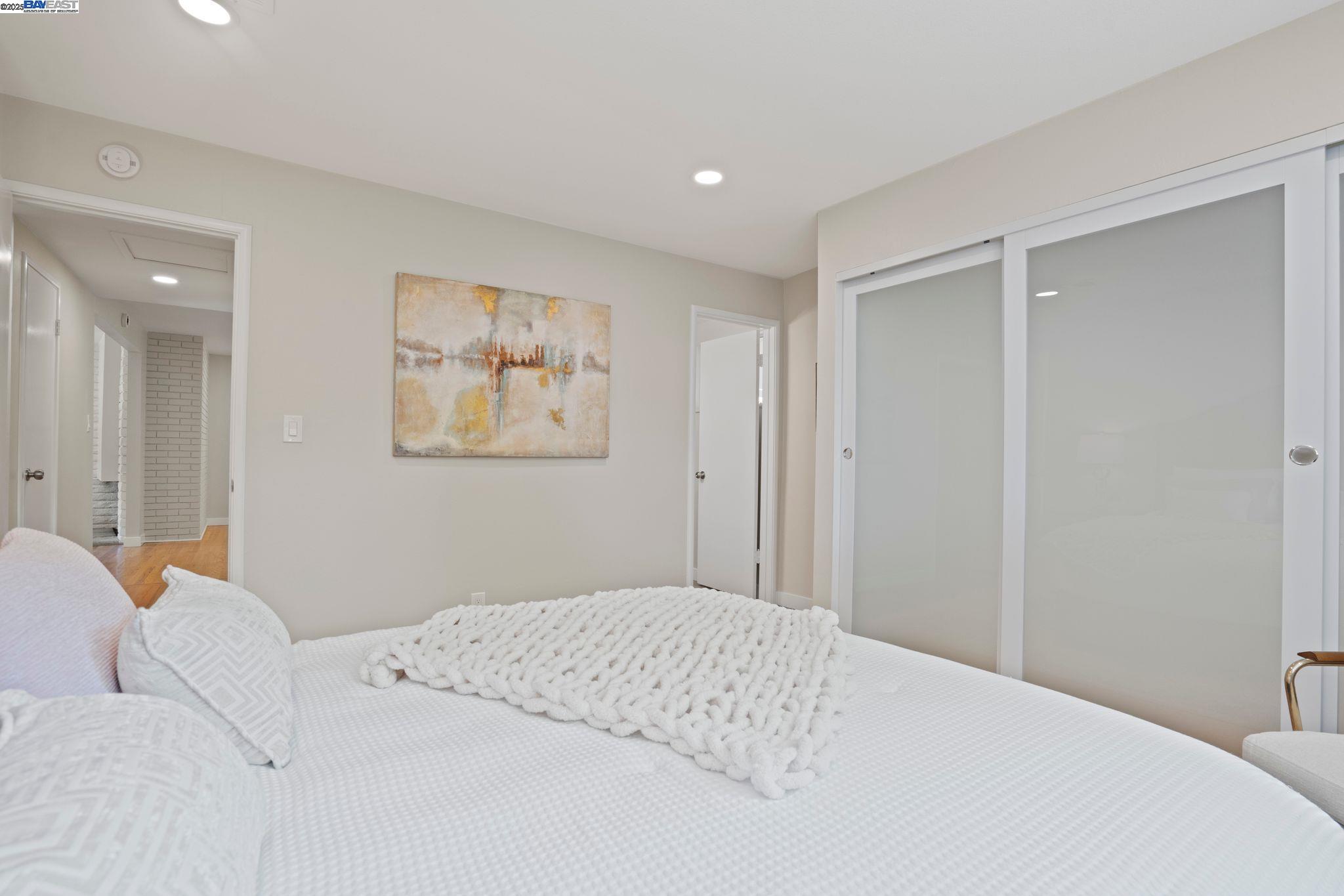 Detail Gallery Image 12 of 45 For 2371 Mallard Dr, Walnut Creek,  CA 94597 - 3 Beds | 2 Baths