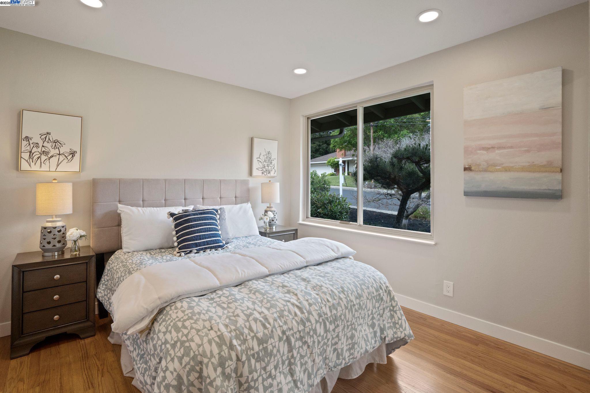 Detail Gallery Image 14 of 45 For 2371 Mallard Dr, Walnut Creek,  CA 94597 - 3 Beds | 2 Baths