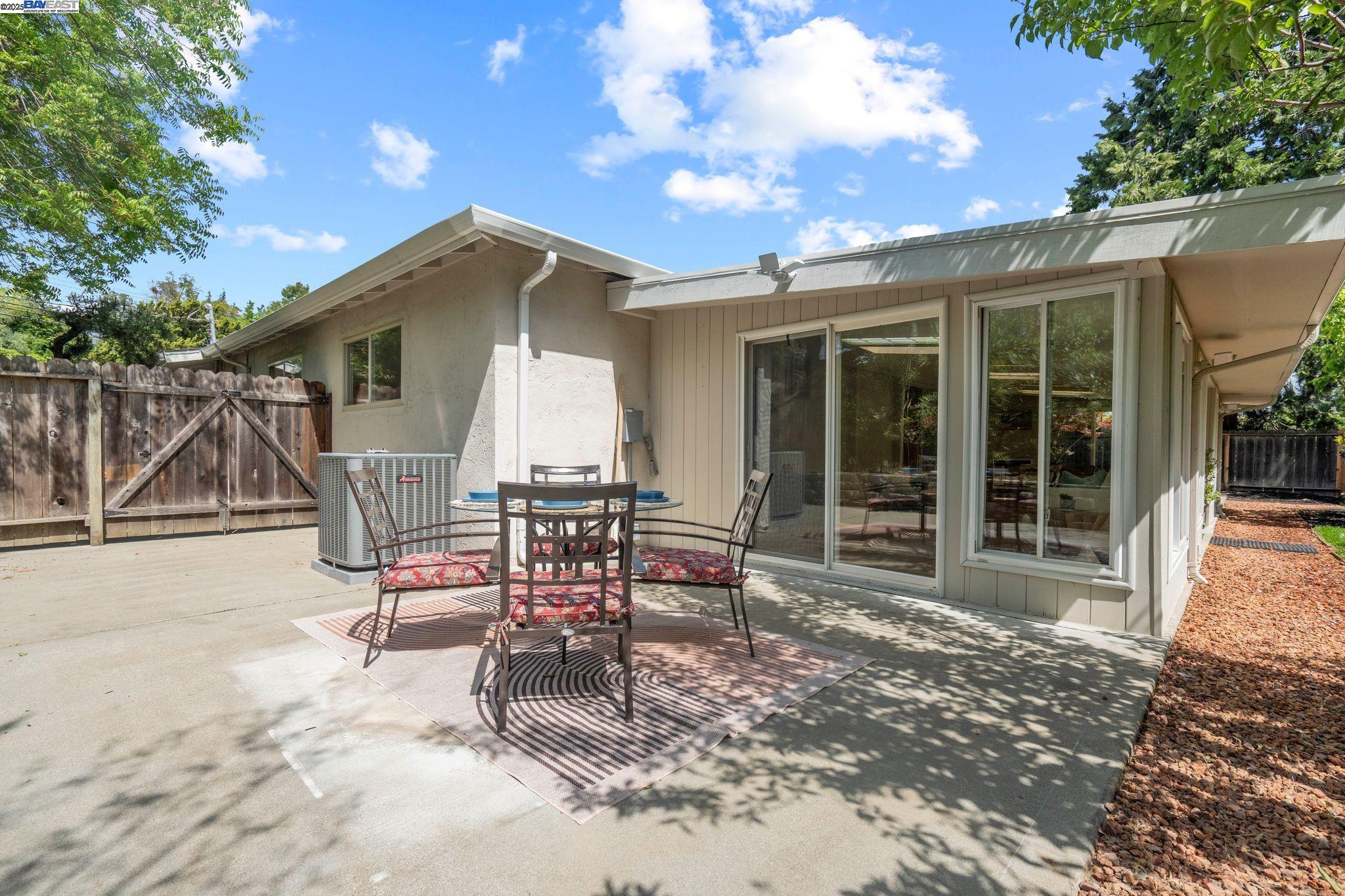 Detail Gallery Image 28 of 45 For 2371 Mallard Dr, Walnut Creek,  CA 94597 - 3 Beds | 2 Baths